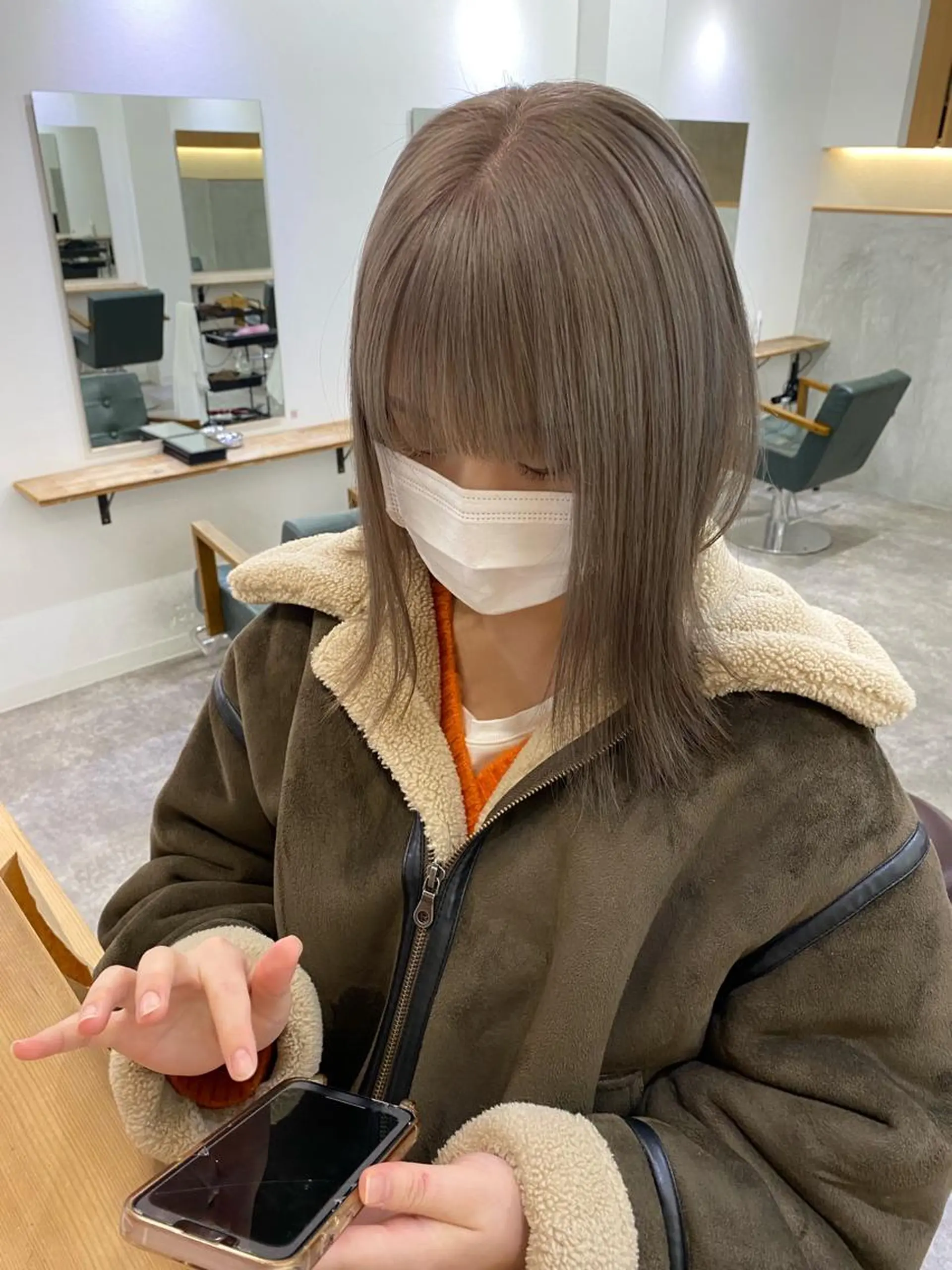 ミディアム カラー グレージュ ラベンダーカラー ラベンダーグレージュ ラベンダーグレー ヘアカラー 森貴裕/ベージュ/ パーマ/オリーブのヘアスタイル