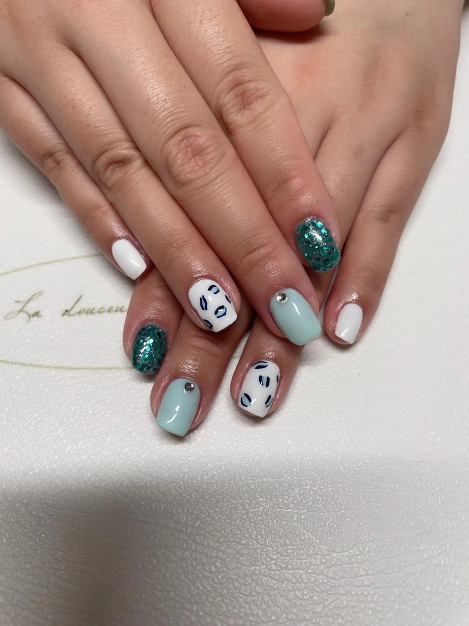 ネイル 水色 夏ネイル エン Nail salonのネイルデザイン