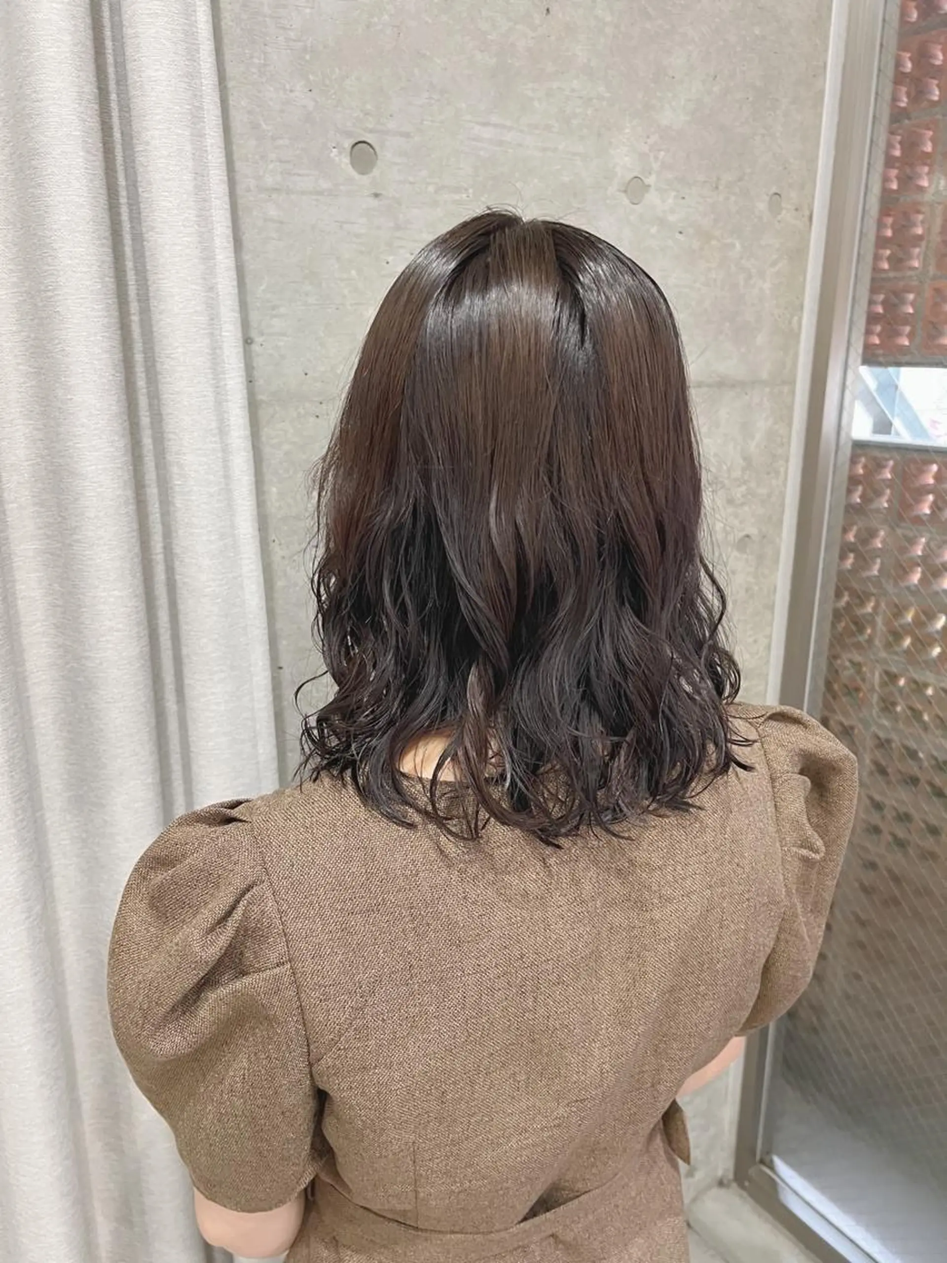 ミディアム パーマ ボブパーマコテ巻き風 パーマNo1深江秀平のヘアスタイル