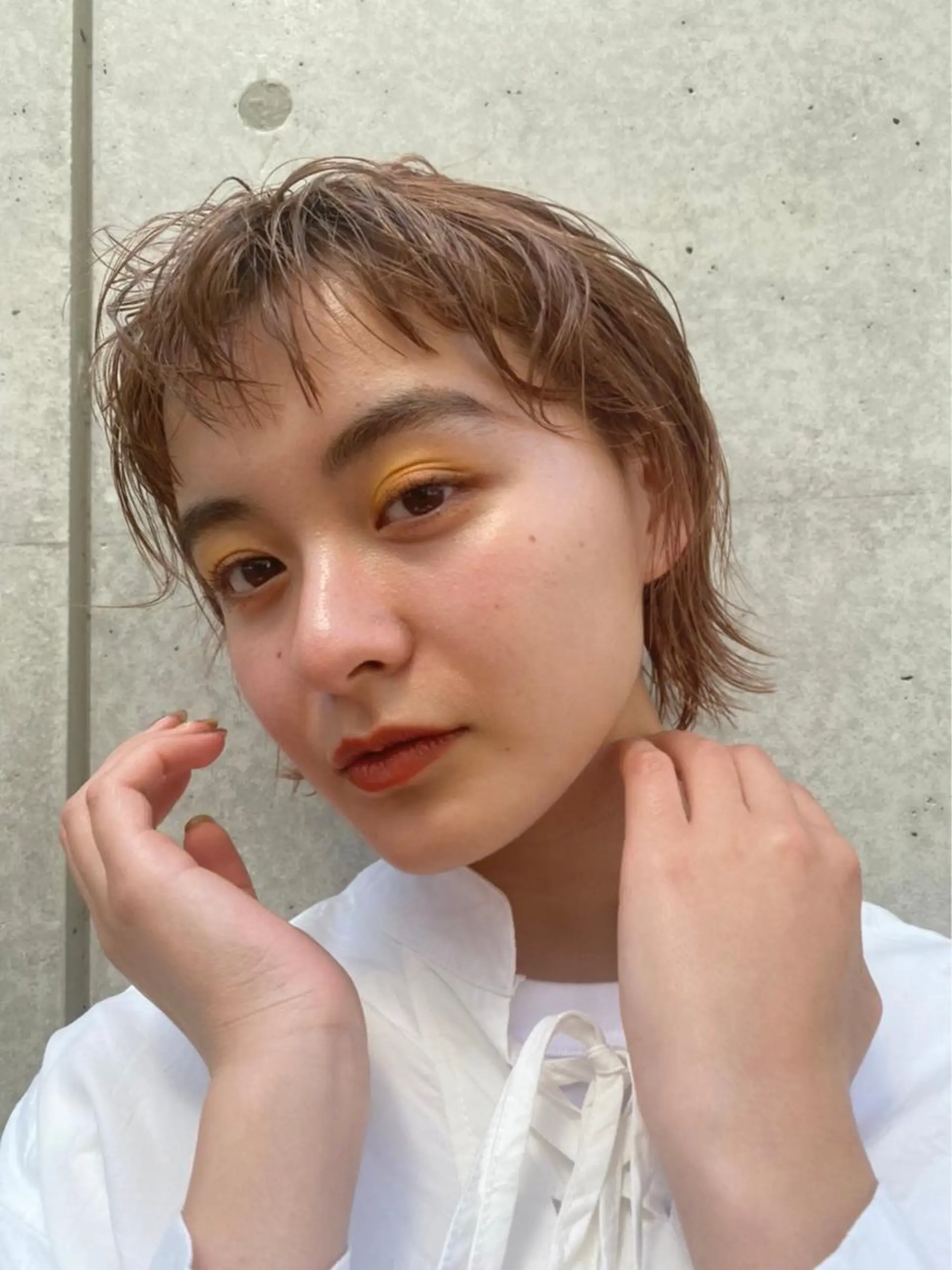 ショート カラー 佐藤 永夏のヘアスタイル