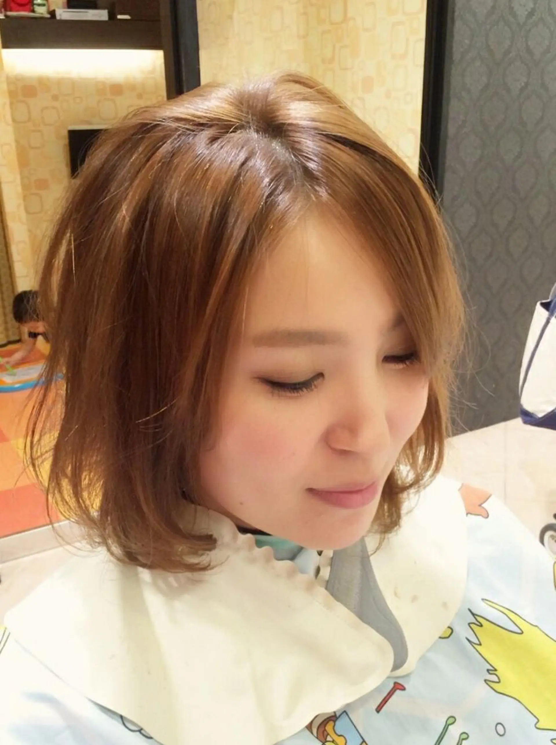 パーマ カラー ショート アッシュ ハイライトカラー ハイトーンカラー ハイライト 秋山 幸太のヘアスタイル