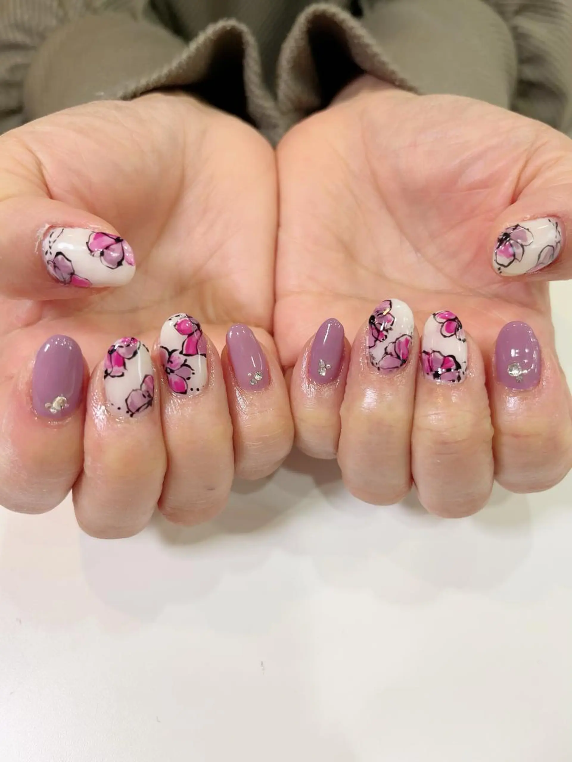 ネイル ハンドネイル ハンドケア LAZO所属・あおやぎ ゆきこのネイルデザイン