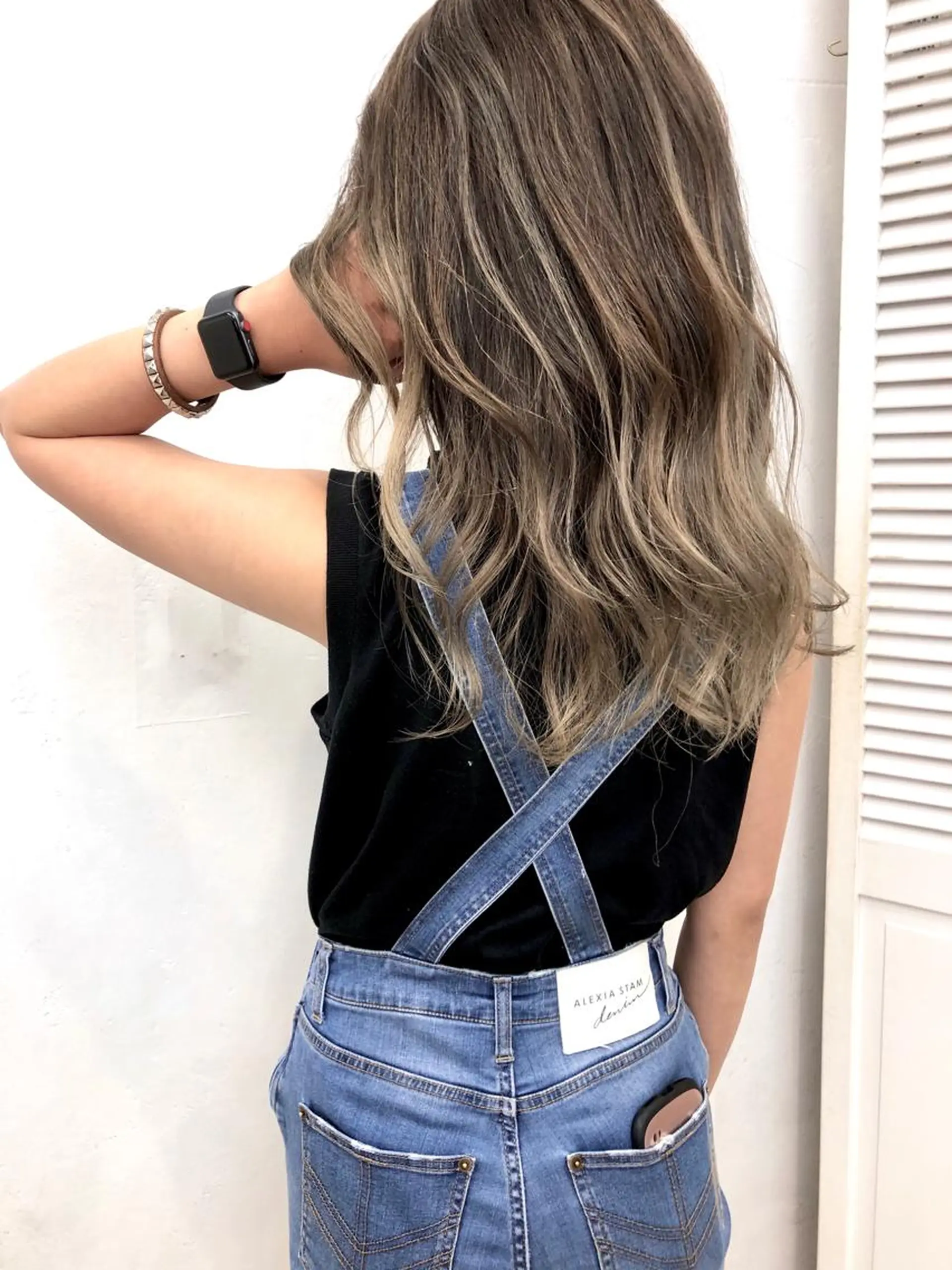 ロング カラー タナカ タクヤのヘアスタイル