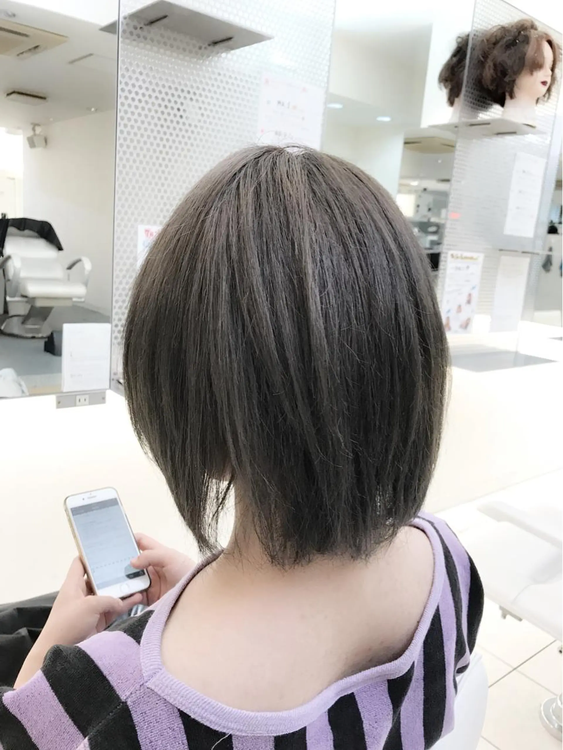 ショート カラー ベージュカラー シルバー シルバーベージュ 相武台ショート特化 💐川崎希💐のヘアスタイル
