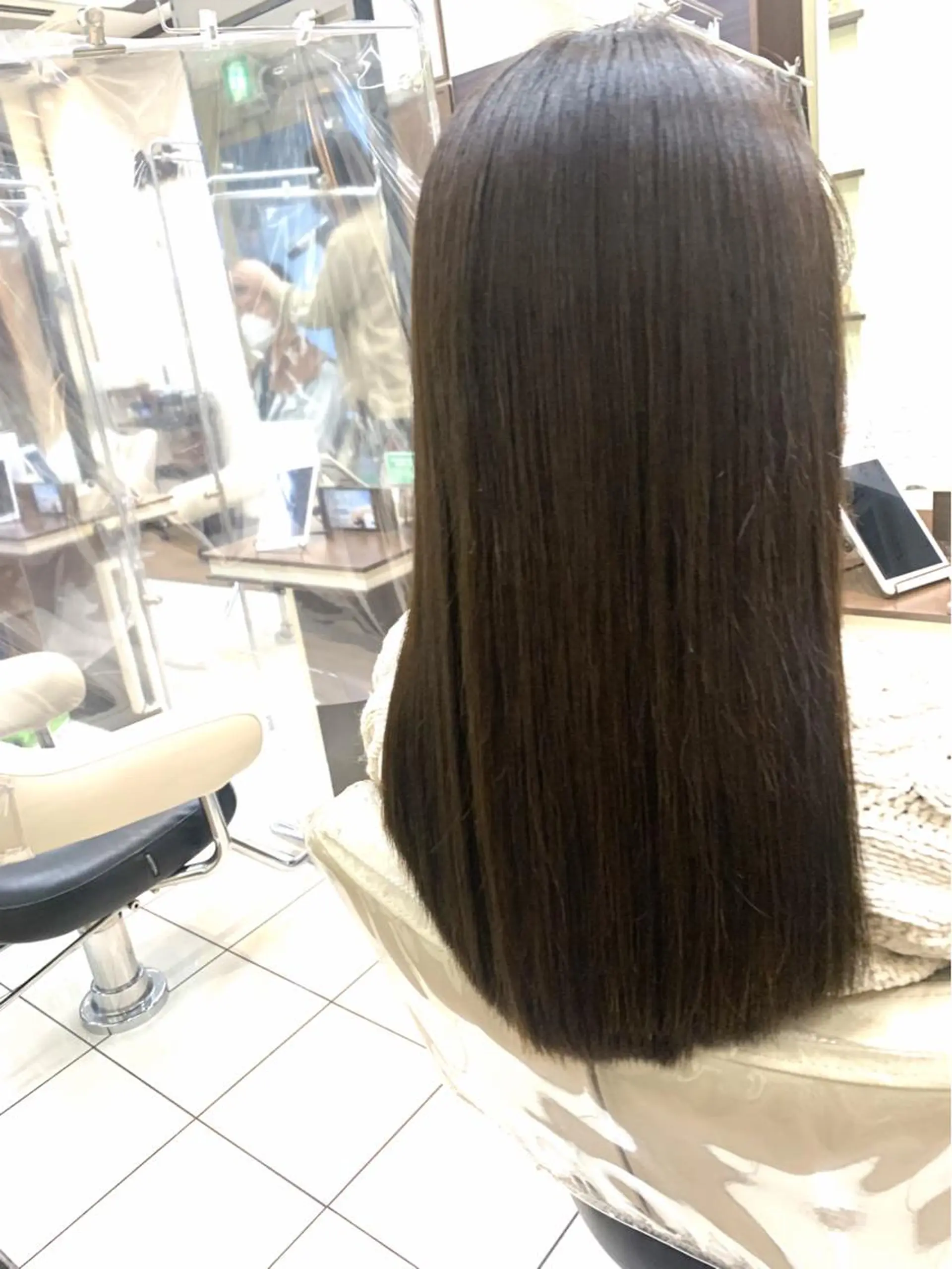 ロング パーマ 縮毛矯正 トリートメント ブリーチでもできる 縮毛矯正相原慎🌈のヘアスタイル