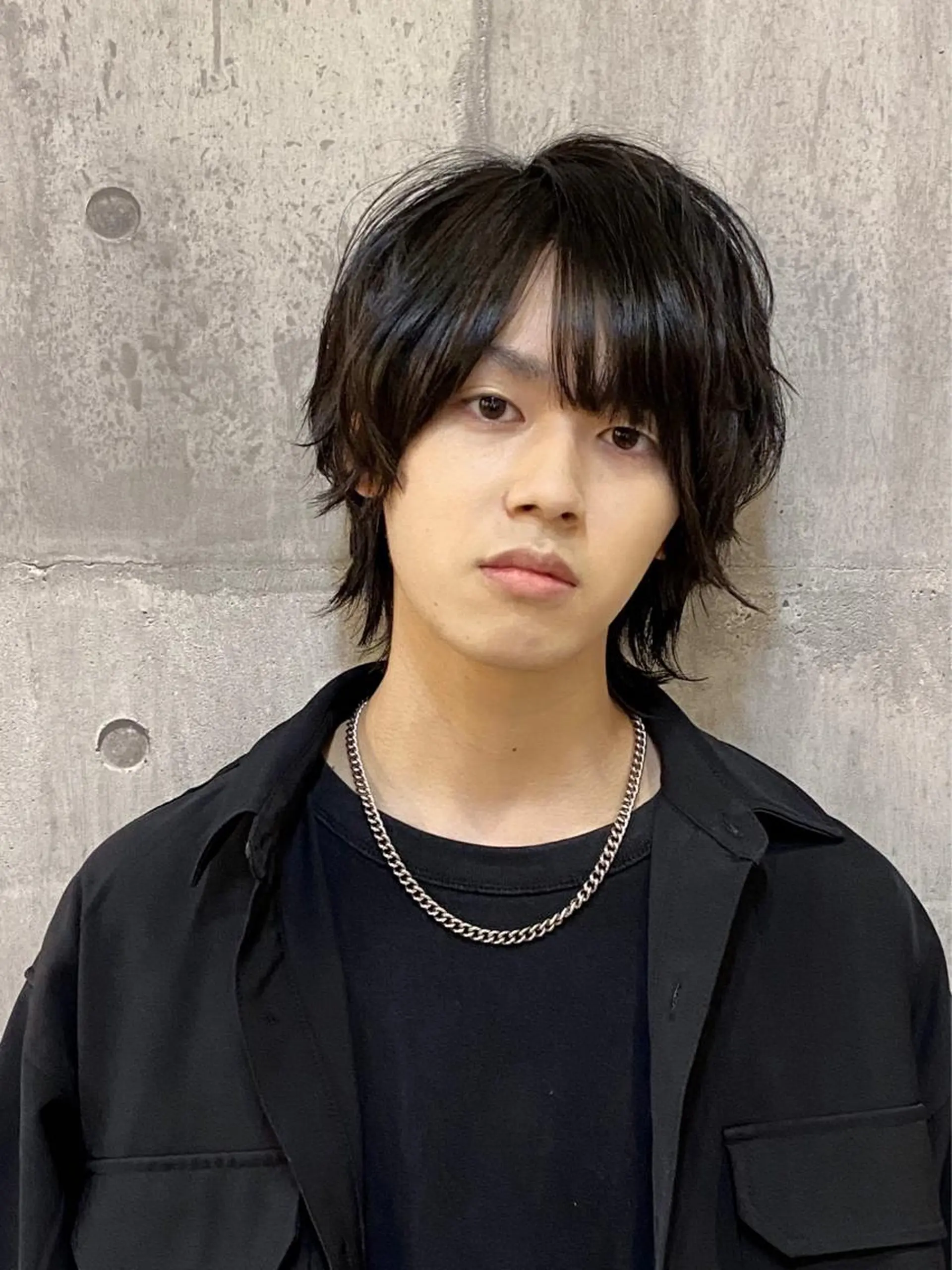 ミディアム メンズ メンズウルフカット ウルフカット 【扉gate】野崎 英幸のヘアスタイル