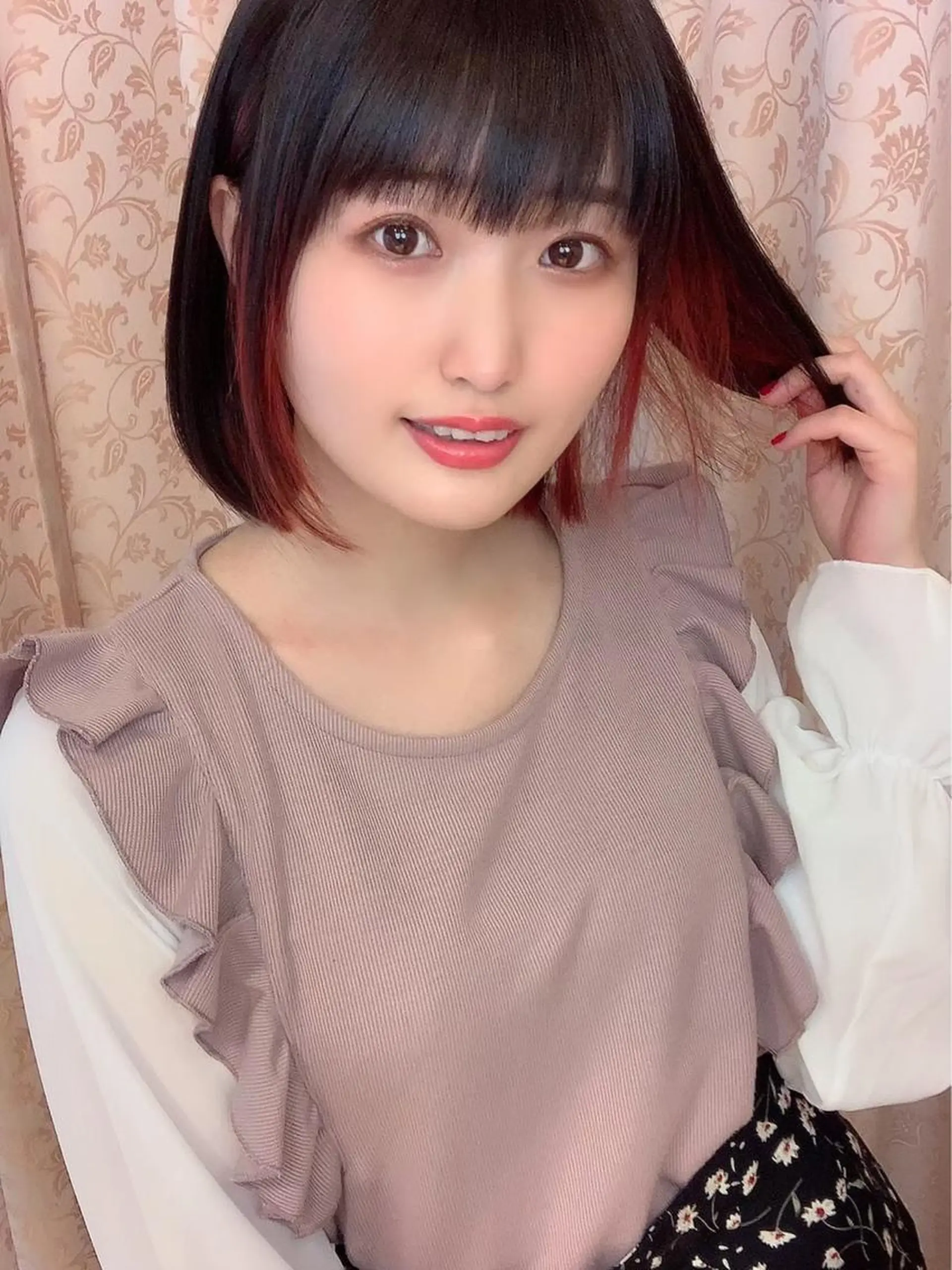 ショート カラー インナーカラー オブヘアー自由が丘店所属・み ゆきのマツエク・マツパデザイン