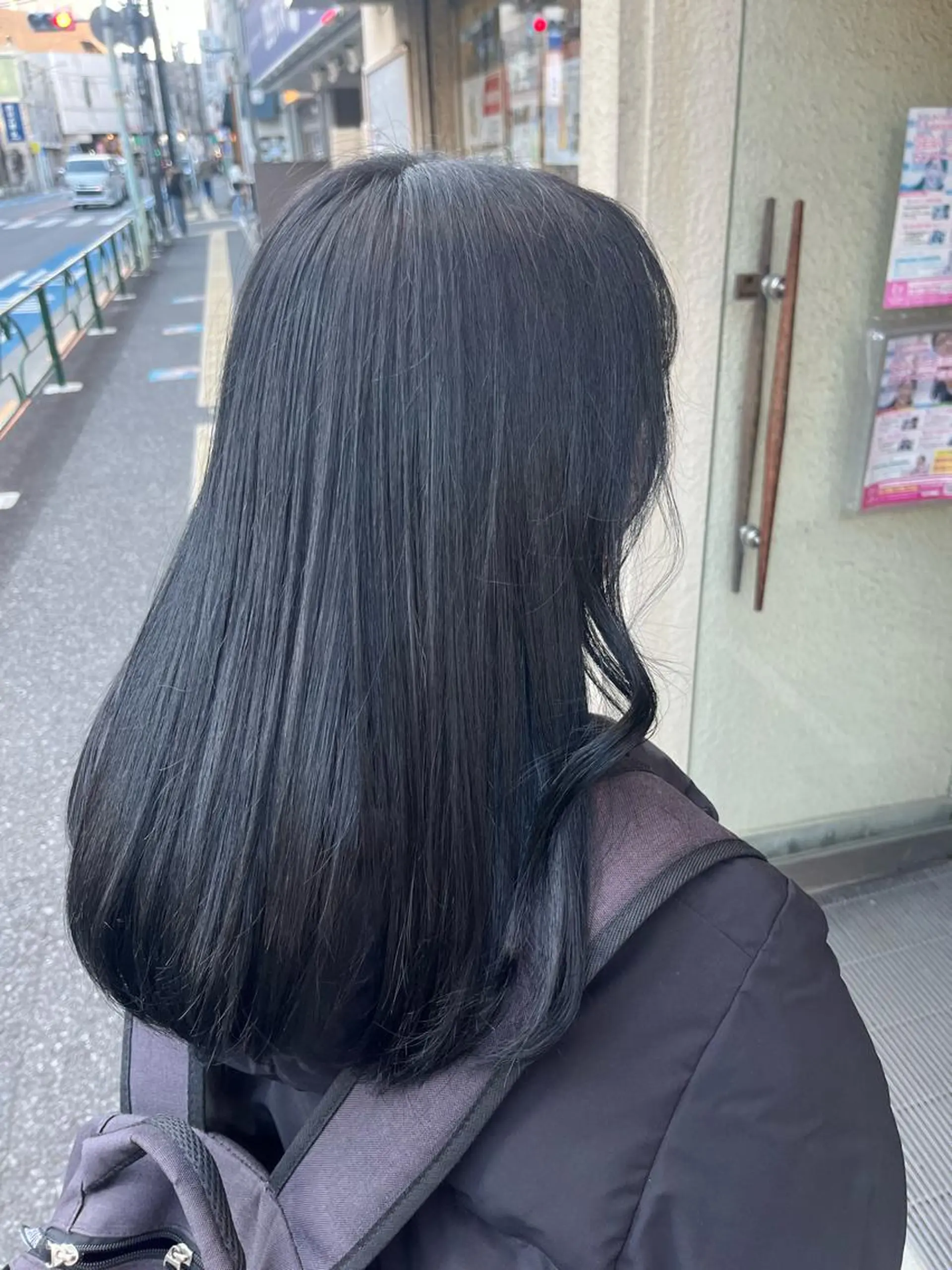 セミロング カラー 艶髪/ハイトーン/ ヘアセット/モエノのヘアスタイル