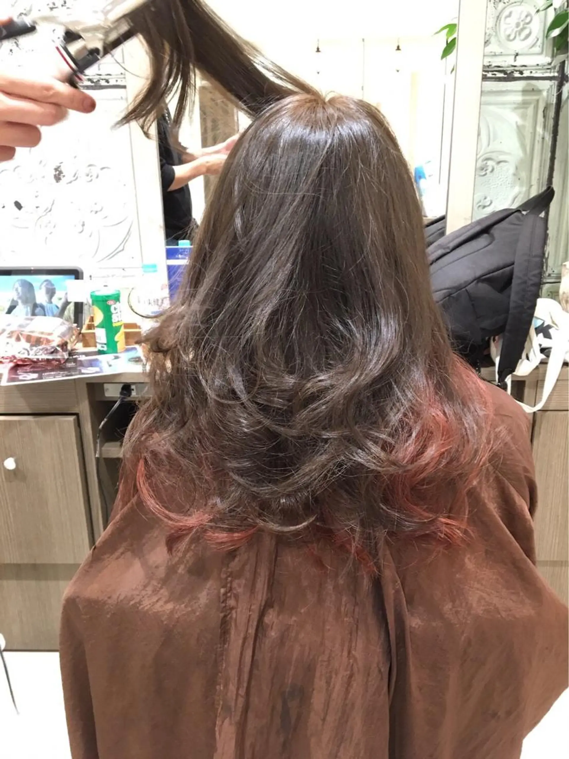 ロング カラー ヘアカラー トリートメント 上村 将人のヘアスタイル