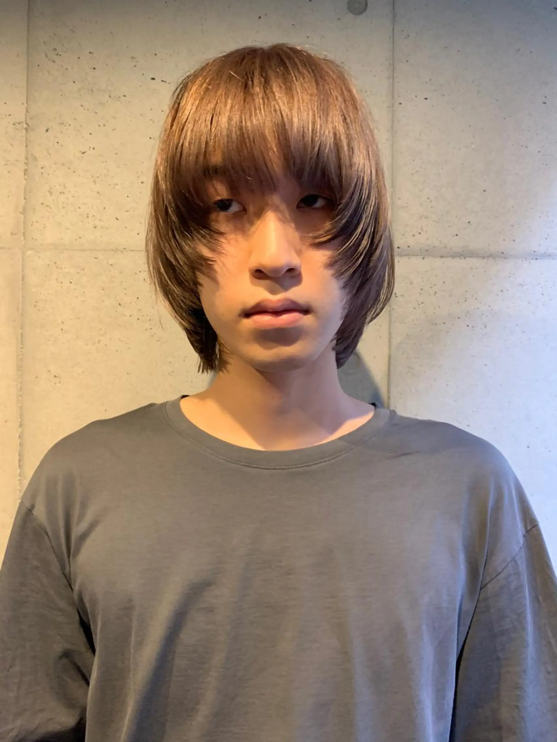 ミディアム カラー メンズ カット ヘアカラー トリートメント 似合わせウルフ/ レイヤー/山本祐輔のヘアスタイル