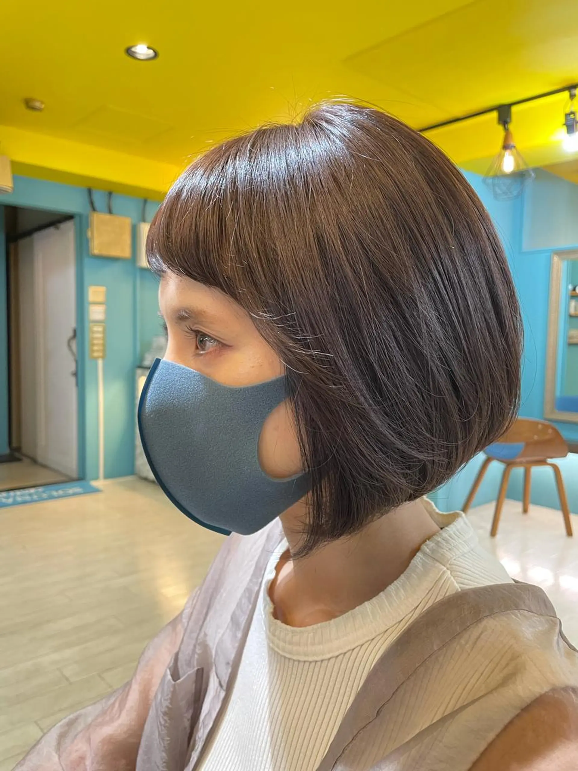 ショート アッシュ アッシュグレー アッシュグレージュ オン眉 末石 智のヘアスタイル