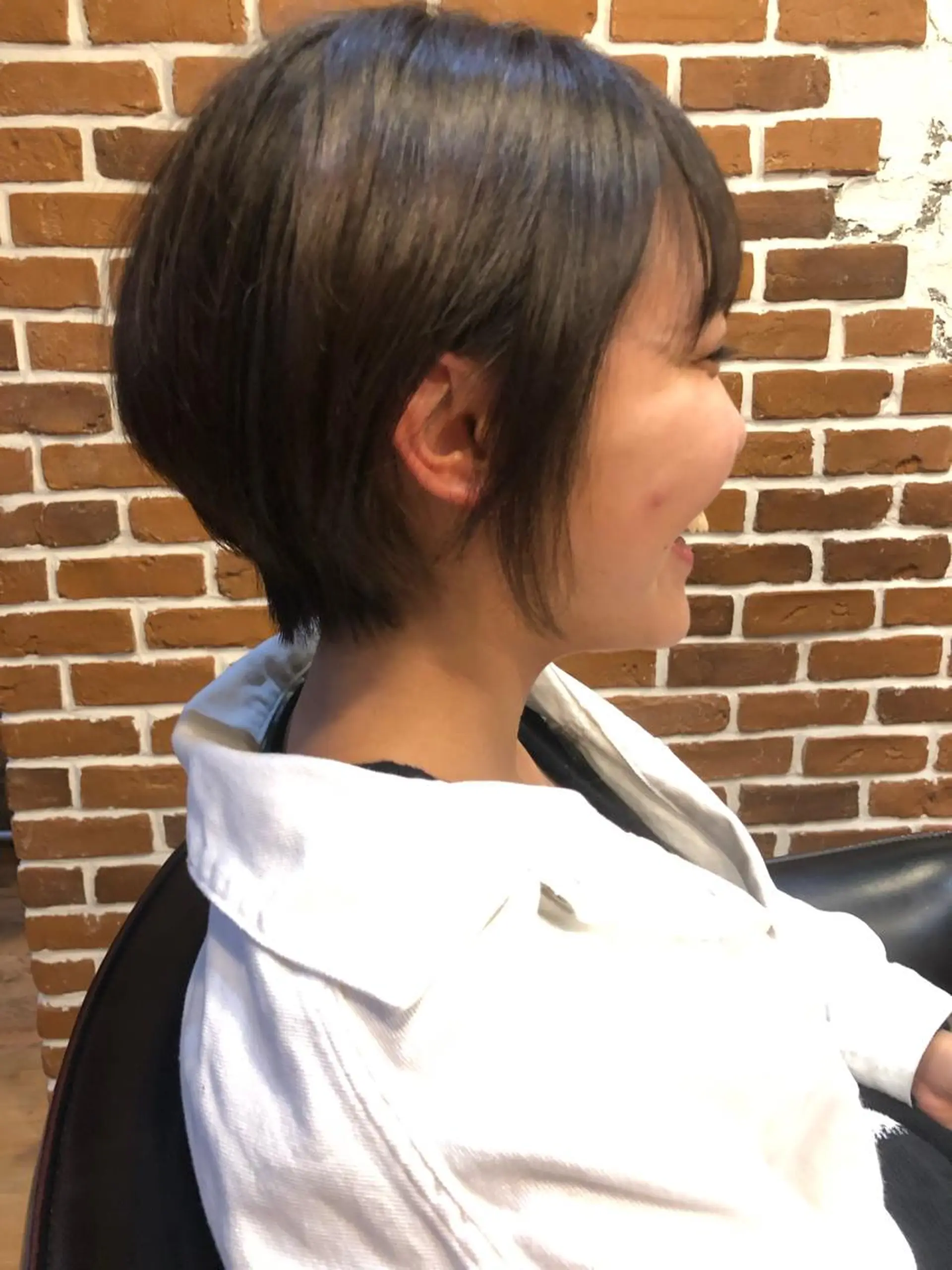 ショート 切りっぱなしボブ ボブ 外国人風カラー ハイライト レイヤーカット ショート職人 美容師【KENTA】のヘアスタイル