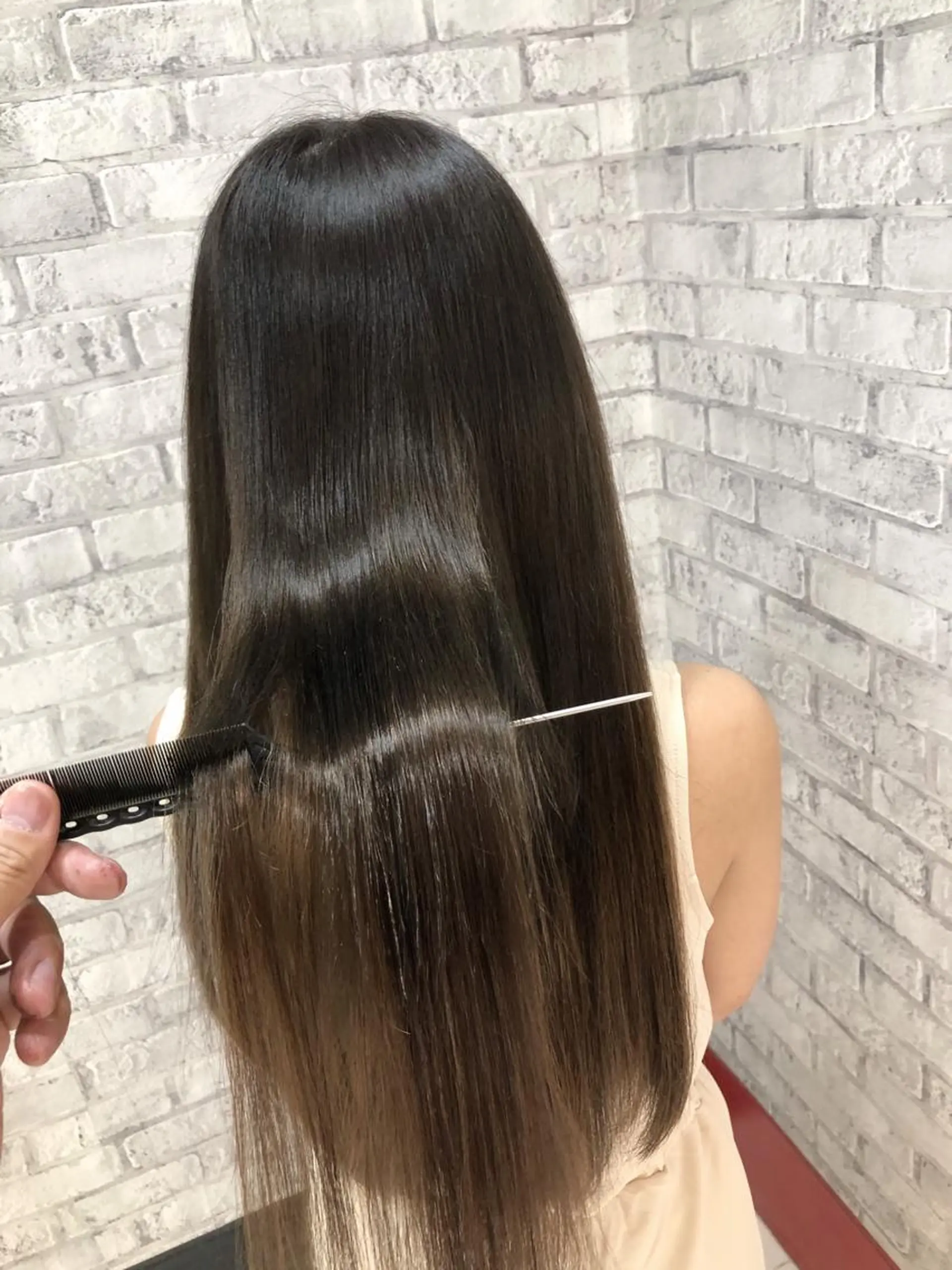 ロング ハイライト 縮毛矯正 カット 縮毛矯正 トリートメント 秋山 幸太のヘアスタイル