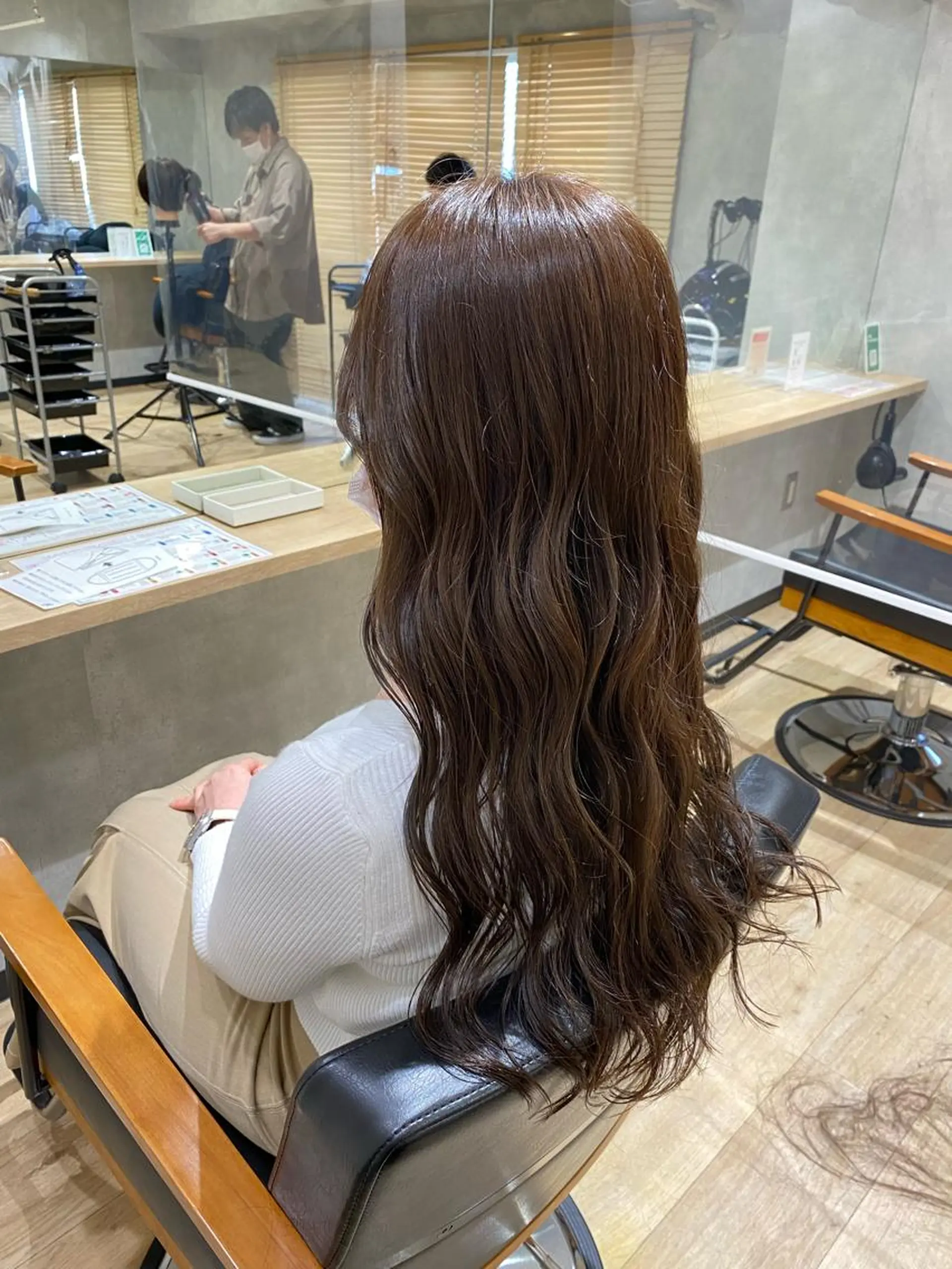 ロング カラー 透明感カラー グレージュ ヘアカラー トリートメント ✂韓国レイヤー 🦋みやび🪽のヘアスタイル