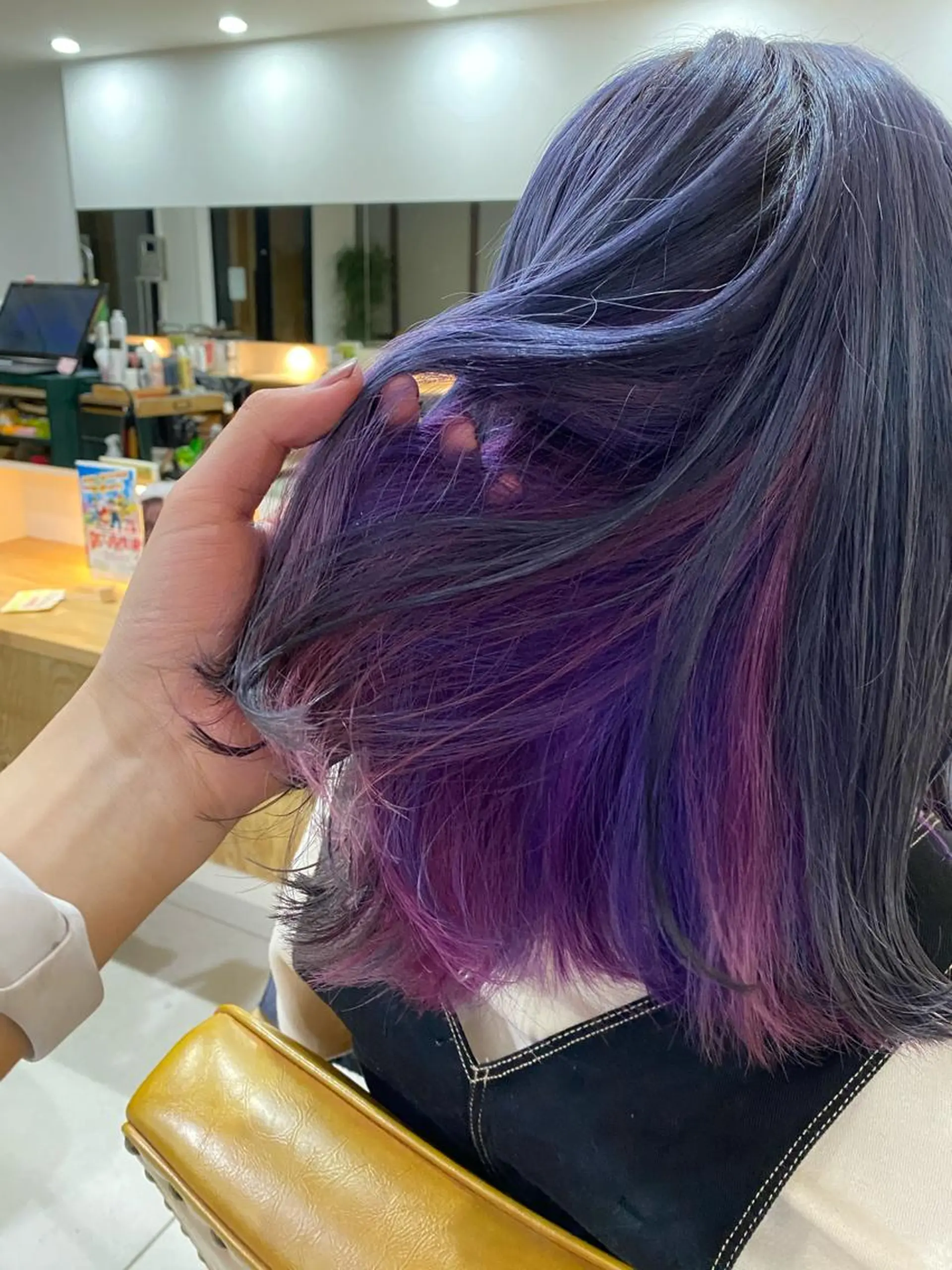 カラー ブリーチカラー よねだまことのヘアスタイル