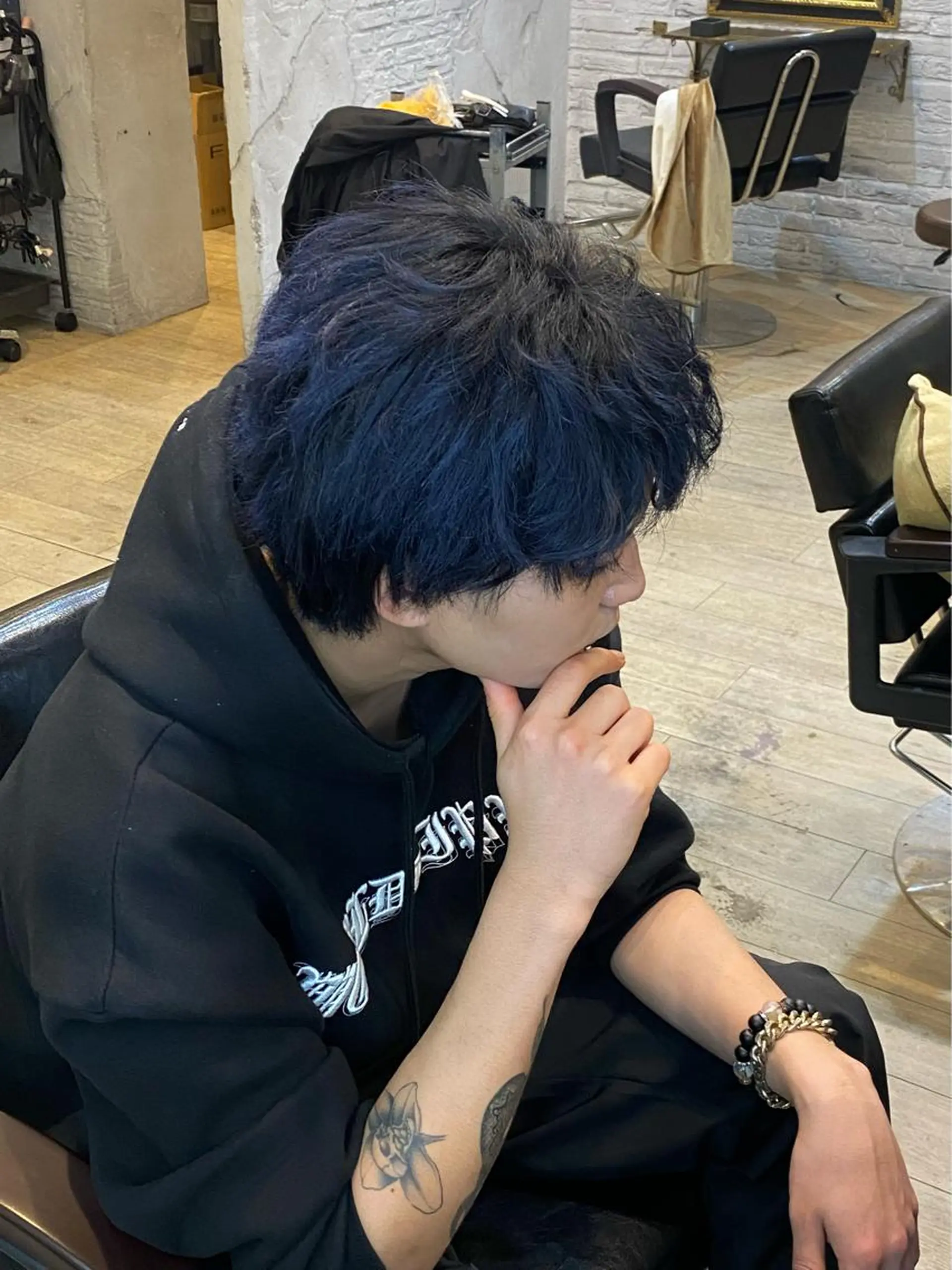 ミディアム カラー メンズ ゆうたろう bucksのヘアスタイル