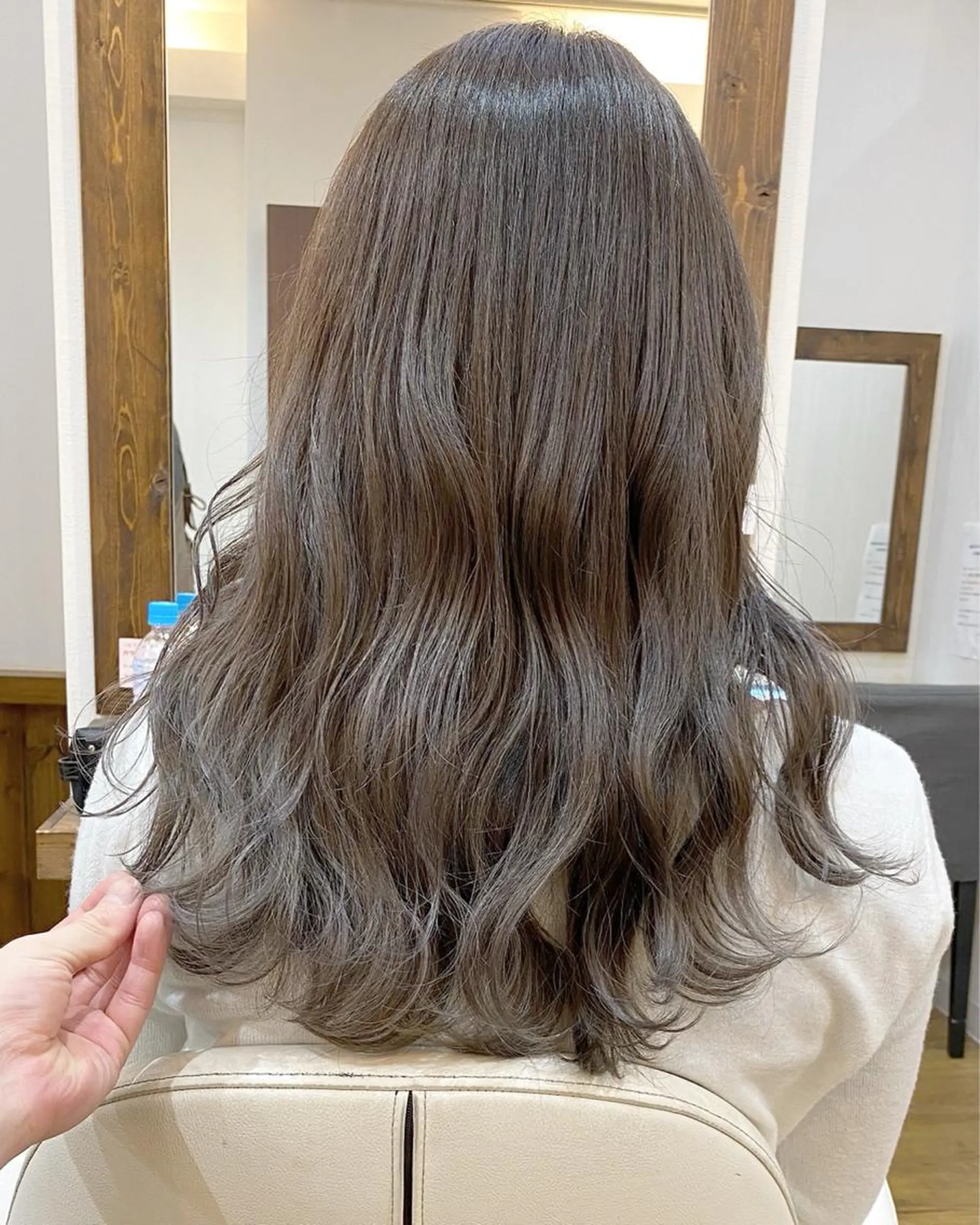 ロング カラー 横浜ブリーチムラ直し ハイトーン/ブリーチのヘアスタイル