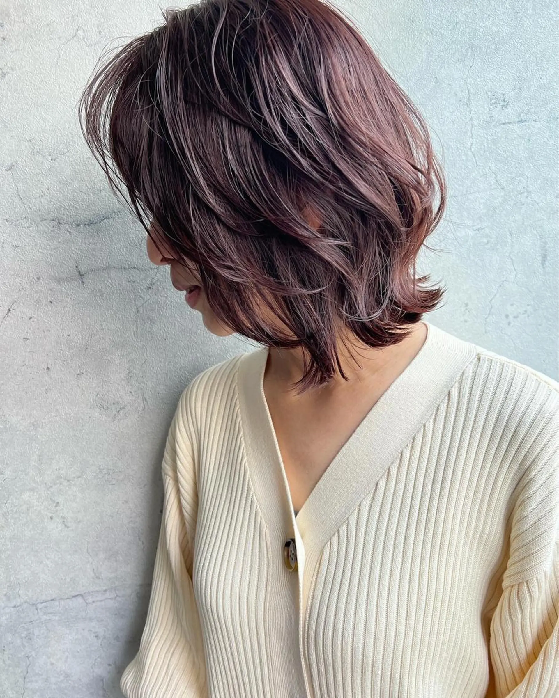 ミディアム カラー パーマ ミディアムパーマ ベージュカラー ピンクカラー ピンクベージュ くびれヘア カット ヘアカラー TELA所属・原田 和幸のエステ・リラクイメージ