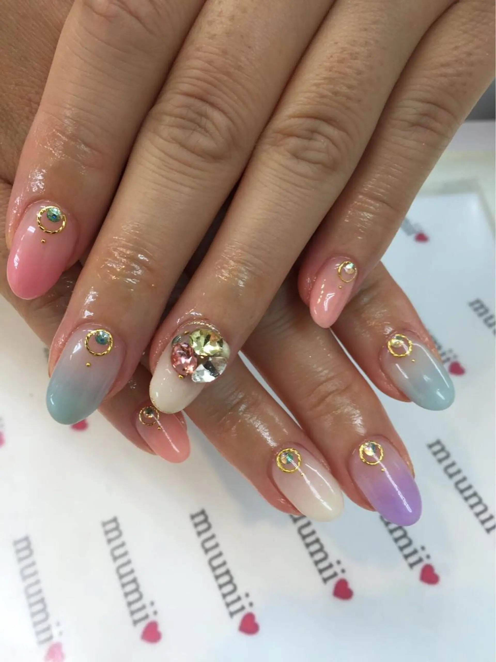 ネイル 東十条muumii ネイルまつ毛のネイルデザイン