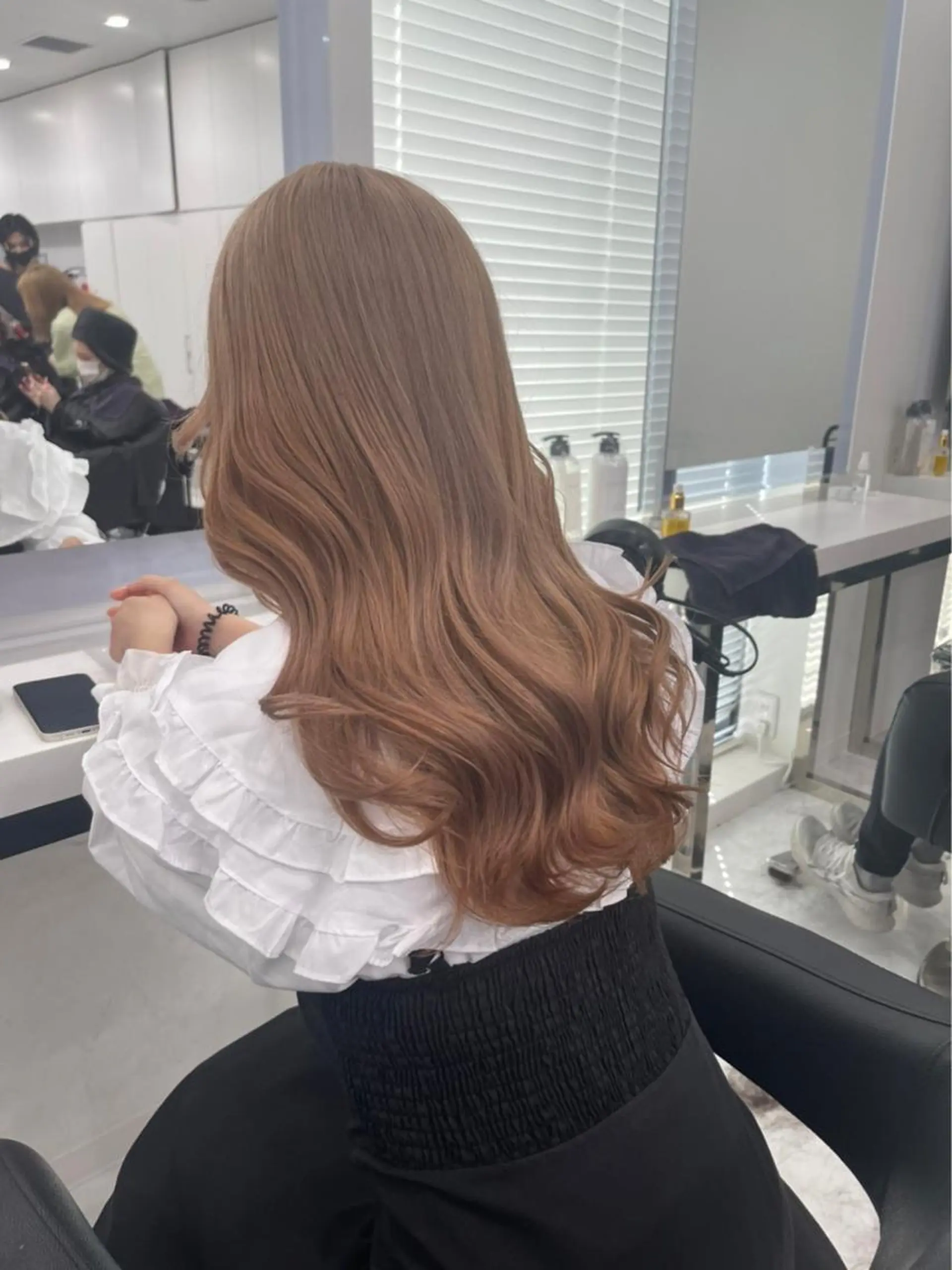 ロング トレンドモテカラー 🩷色落ちまで可愛くのヘアスタイル