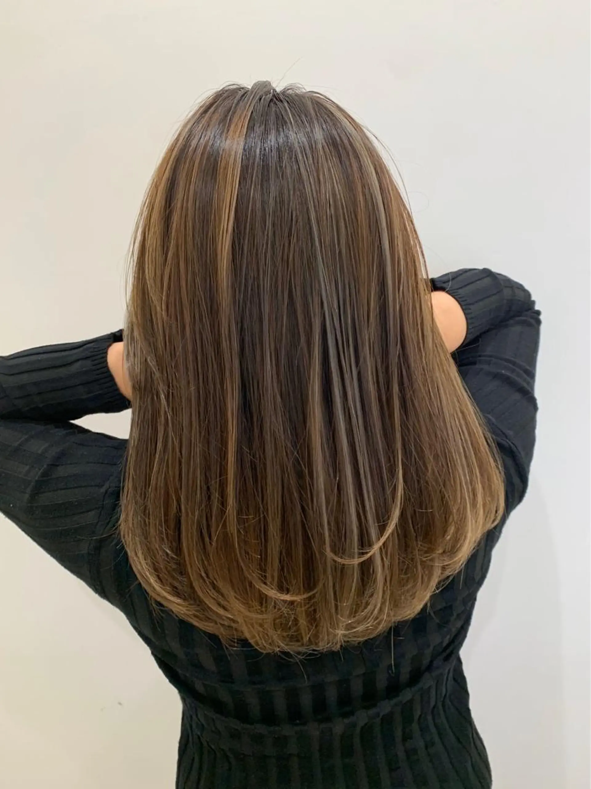 ミディアム カラー レイヤーカット/ 髪質改善/羽柴りくのヘアスタイル