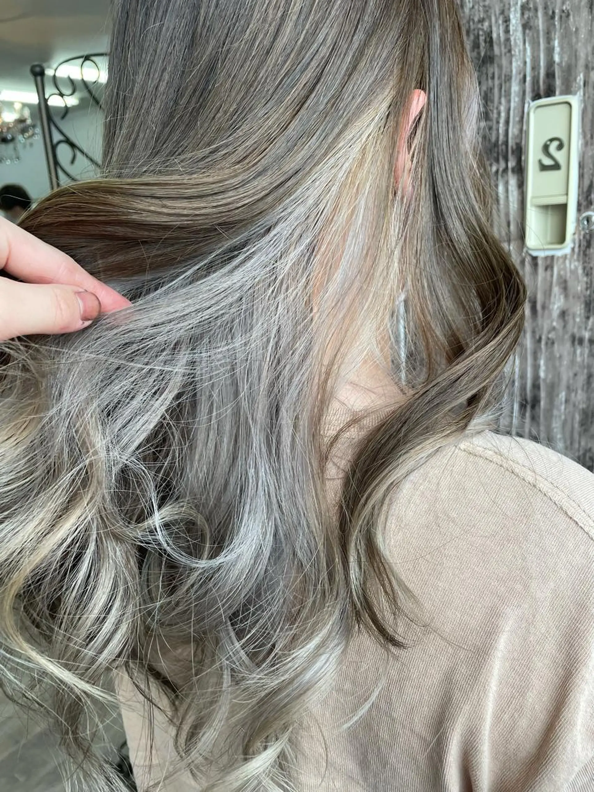 ロング カラー ヘアアレンジ N-plants 楓のヘアスタイル