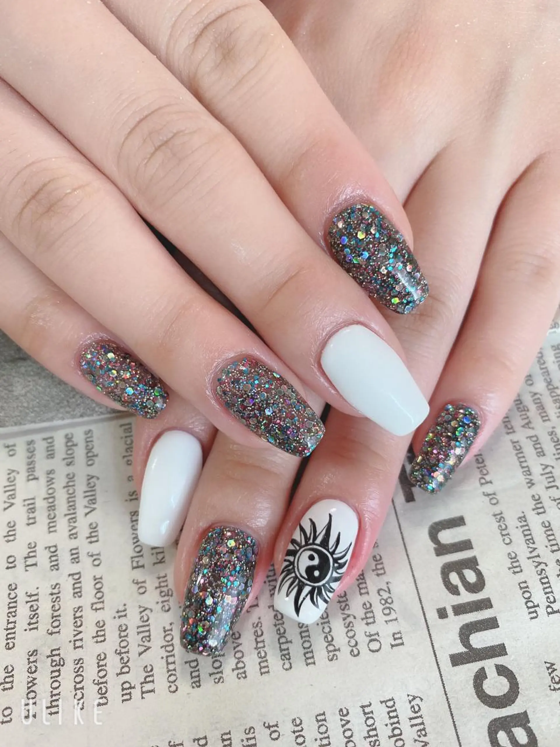 ネイル ハンドネイル ハンドケア 森山 舞のネイルデザイン