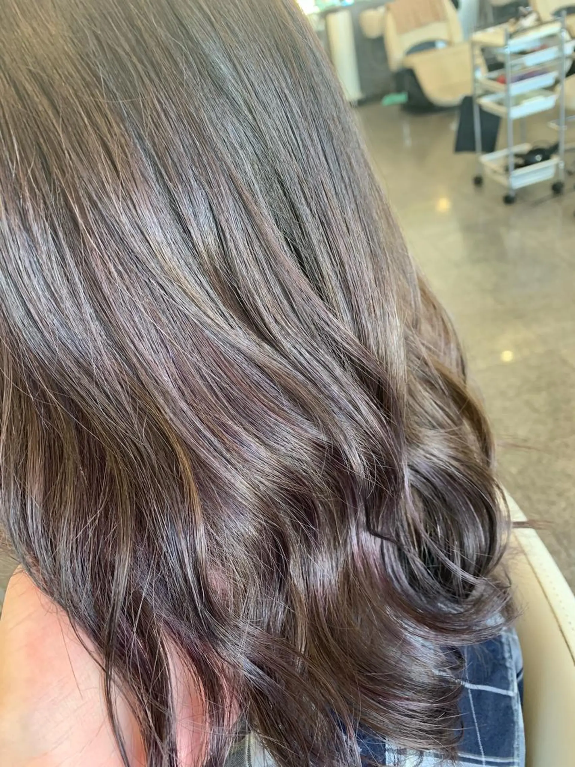 ミディアム 今井 はるかのヘアスタイル