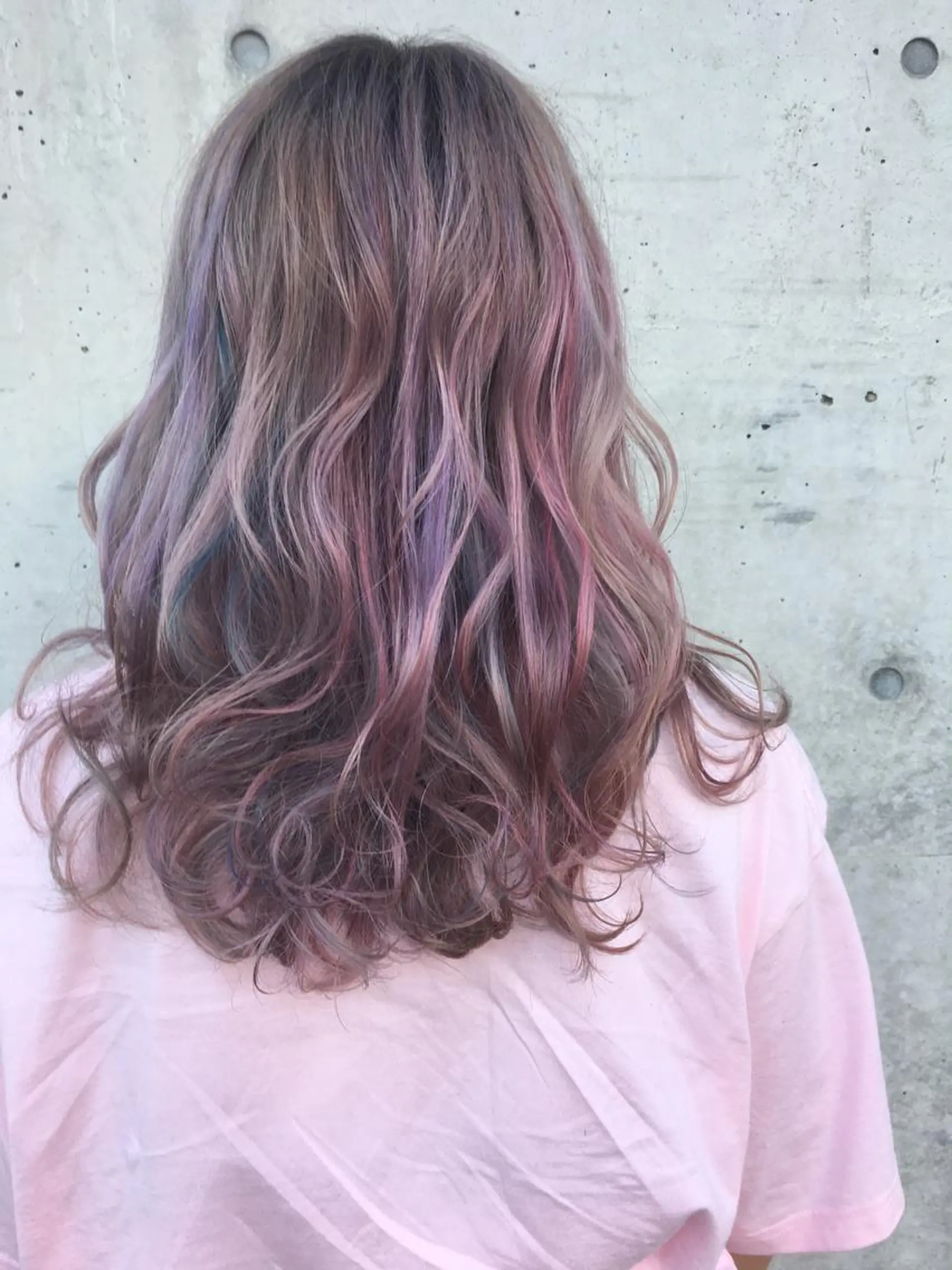 セミロング カラー ゴトウ ノブヒトのヘアスタイル