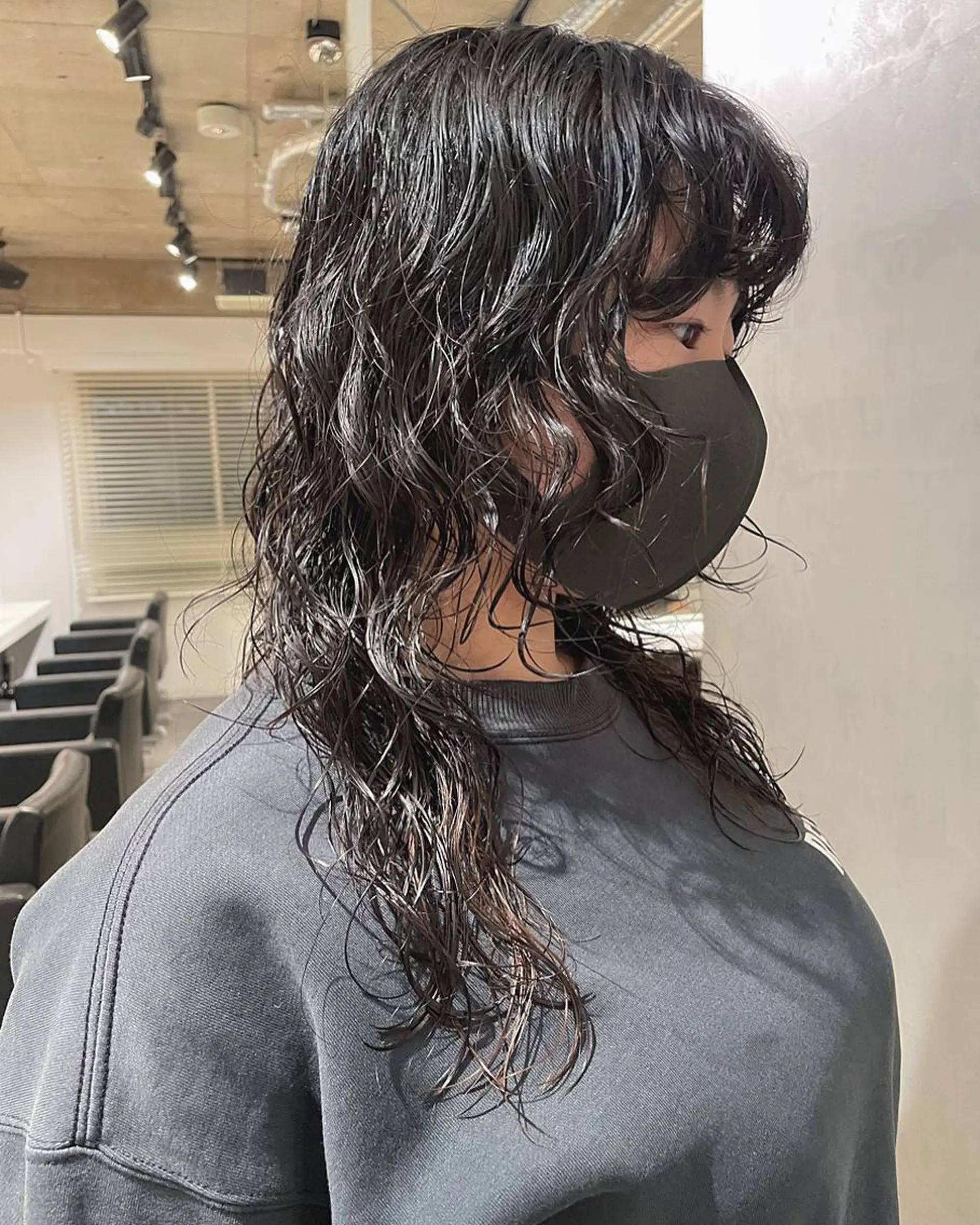 セミロング パーマ セミロングパーマ ウルフカット カット パーマ トリートメント 優作 〜圧倒的信頼〜のヘアスタイル