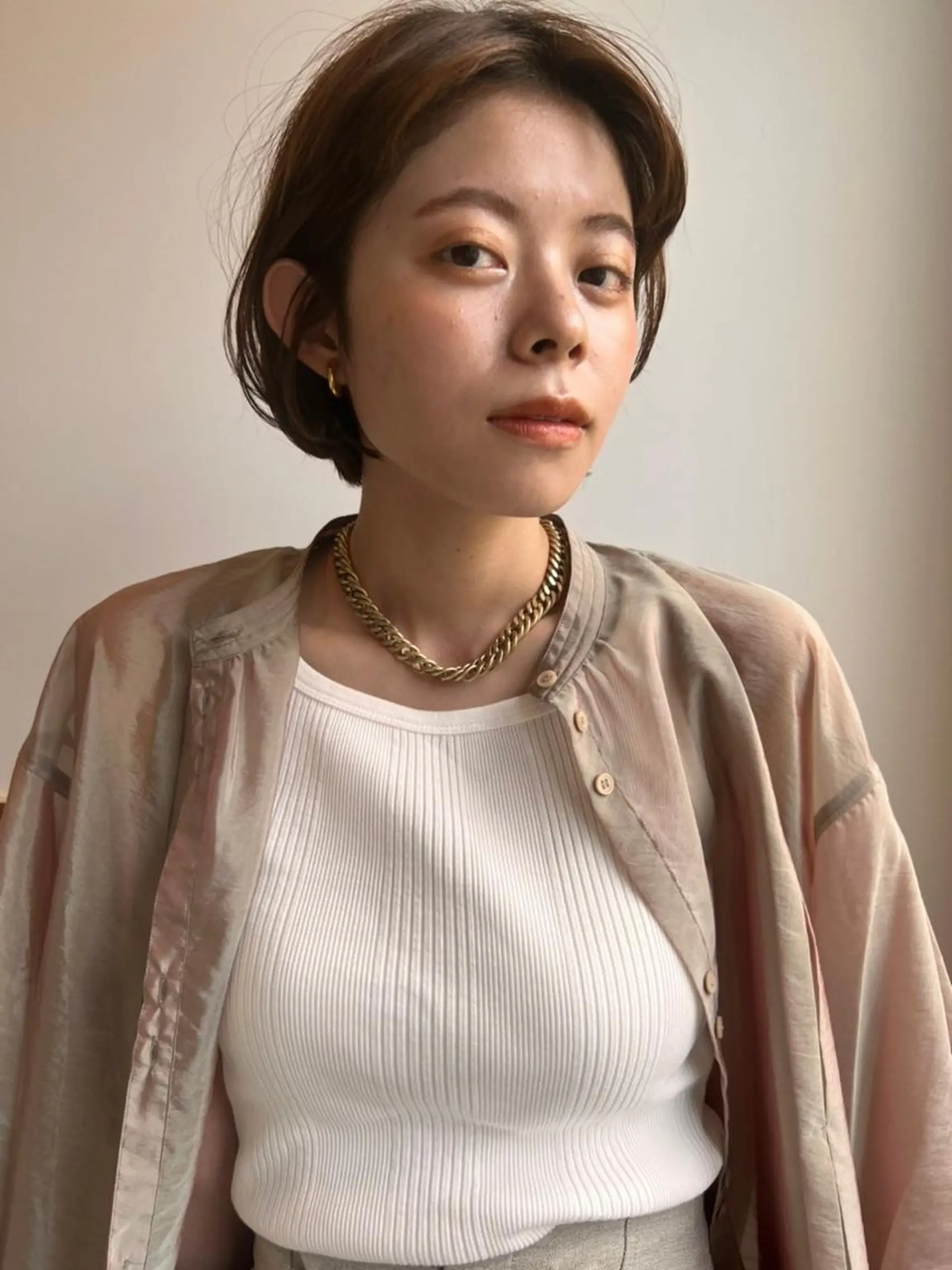 ショート カラー パーマ アディクシーカラー ブリーチ ブロンド ブルーカラー ハイライトカラー CEINE PATHのヘアスタイル