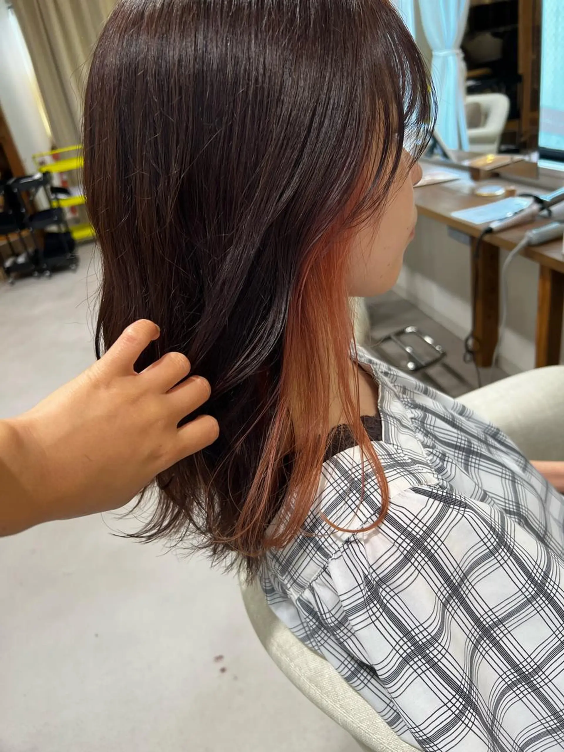 セミロング ココルアナ 豊中美容室のヘアスタイル