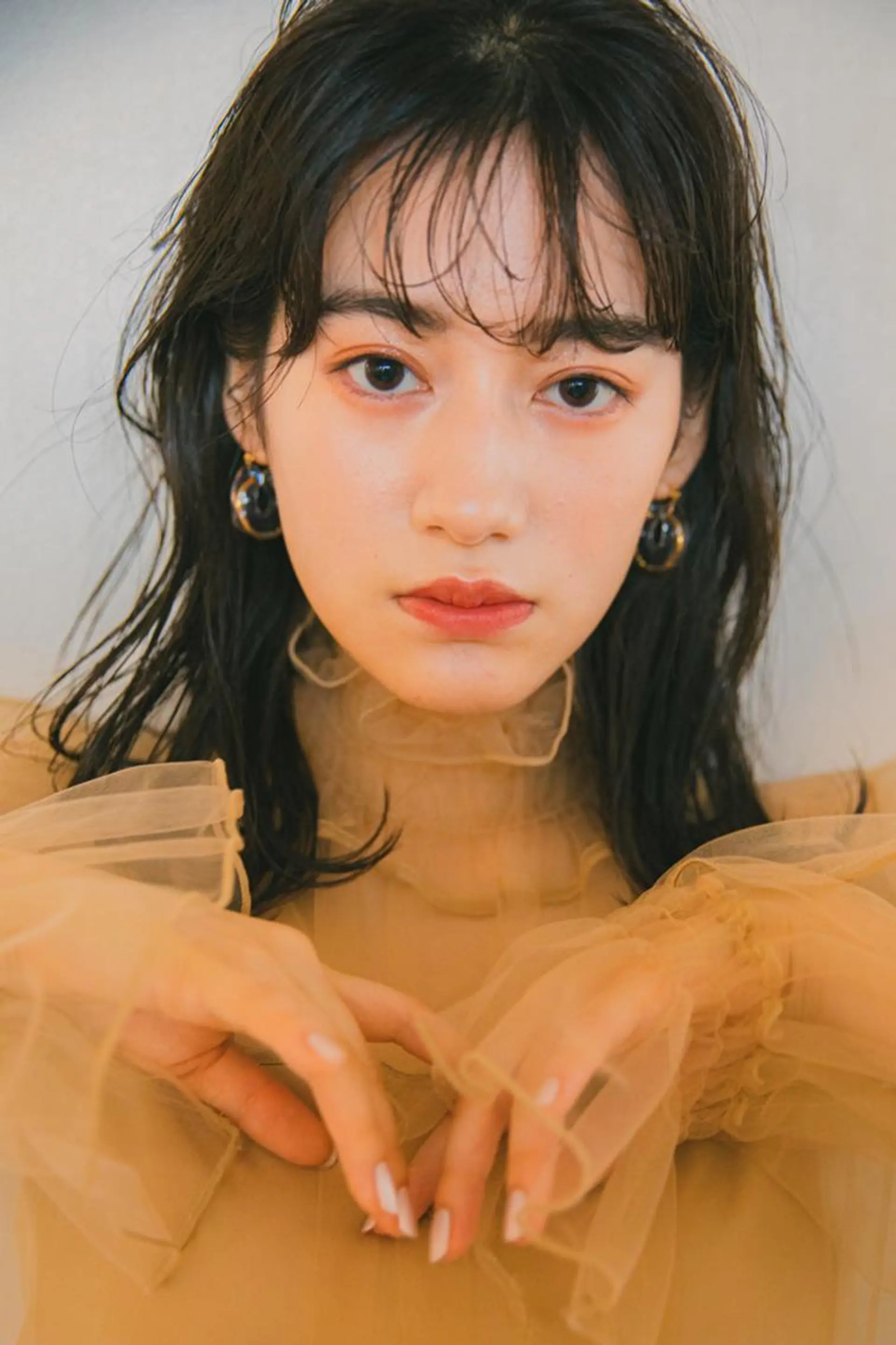 ミディアム カラー パーマ ヘアアレンジ ミディアムパーマ アクアカラー ダブルカラー グラデーションカラー ハイライトカラー カット ヘアカラー トリートメント 🎊LUZ🎊_公 式_🩵髪質改善🩵のヘアスタイル