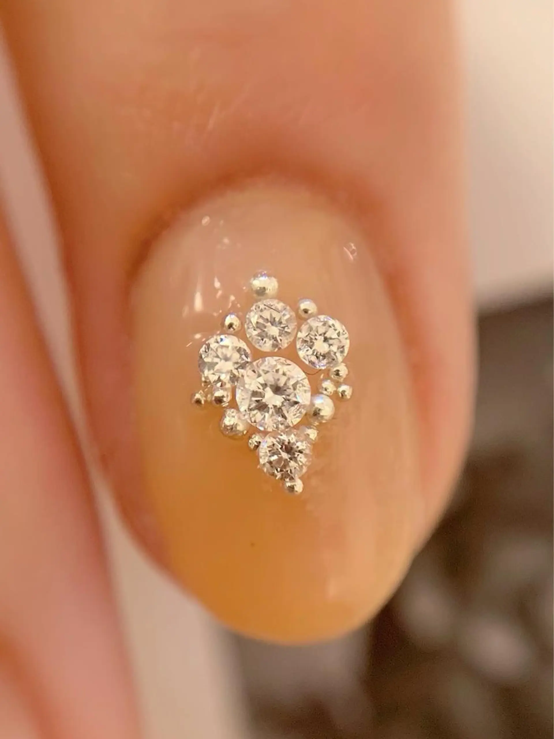 ネイル f'bloom L’ecrinのネイルデザイン