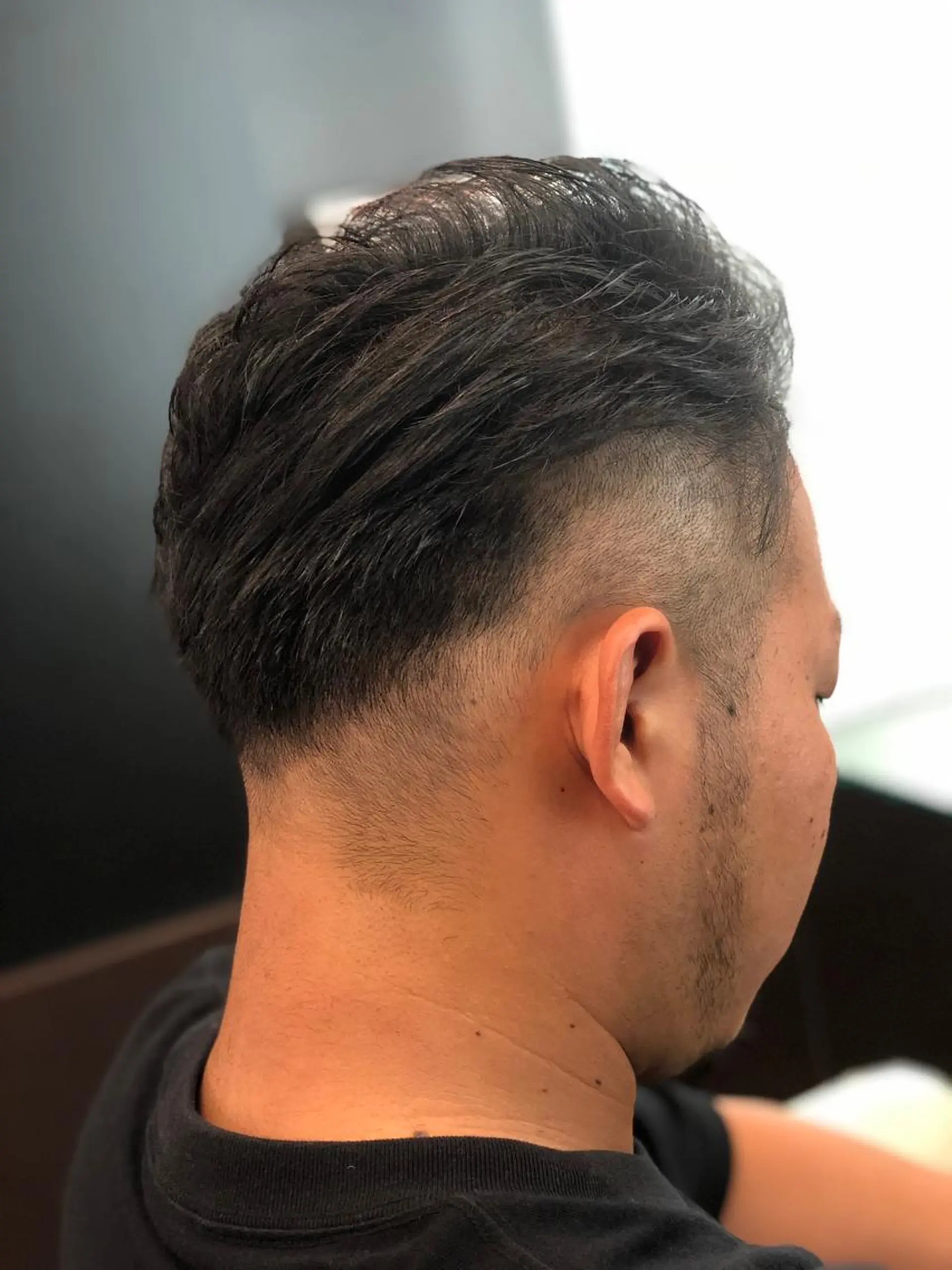 メンズ オールバック 刈り上げ メンズベリーショート 佐伯 凌太郎のヘアスタイル