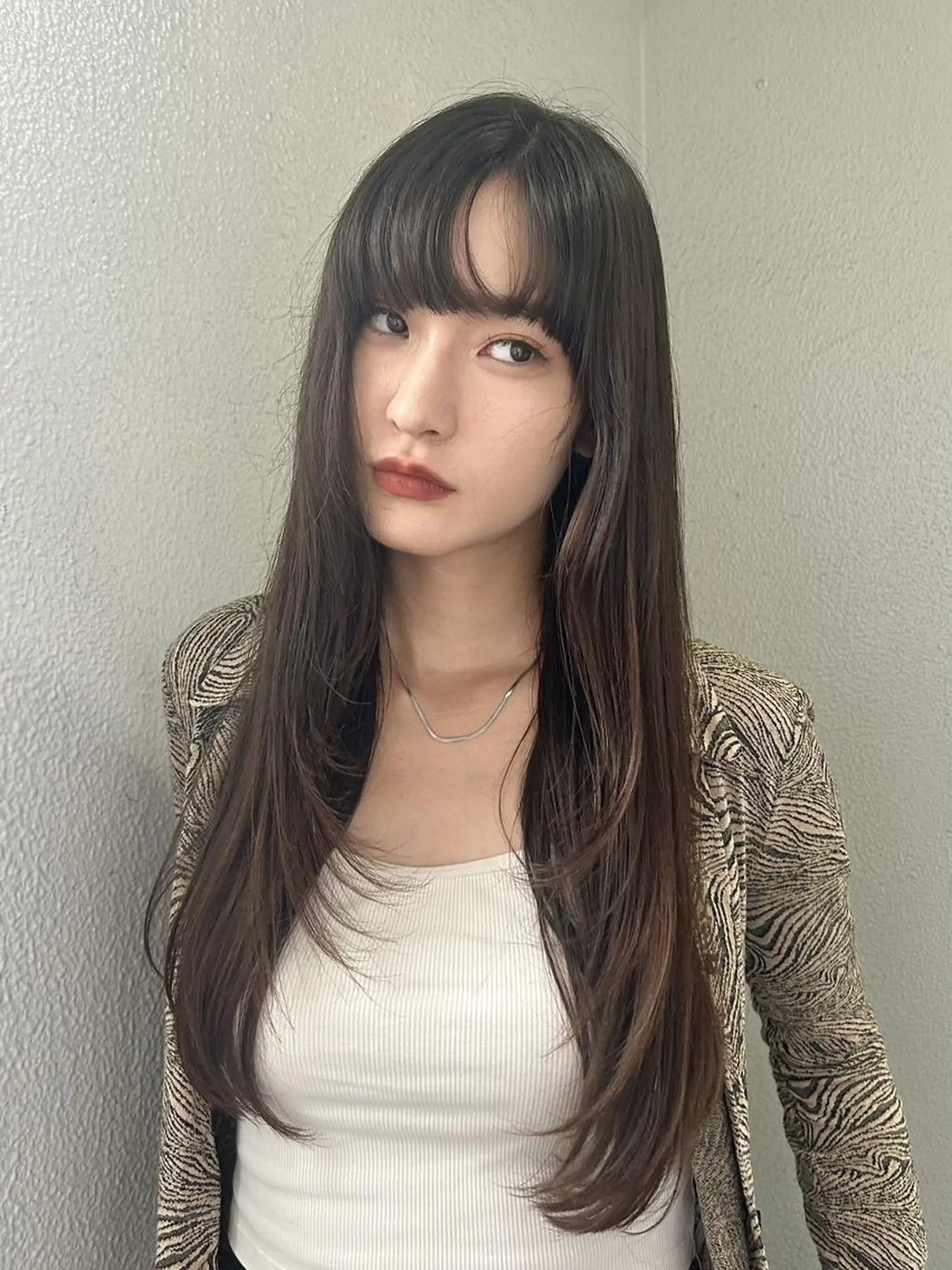 ロング カット 縮毛矯正 トリートメント 🌼U24 ヘアデザインラボのヘアスタイル