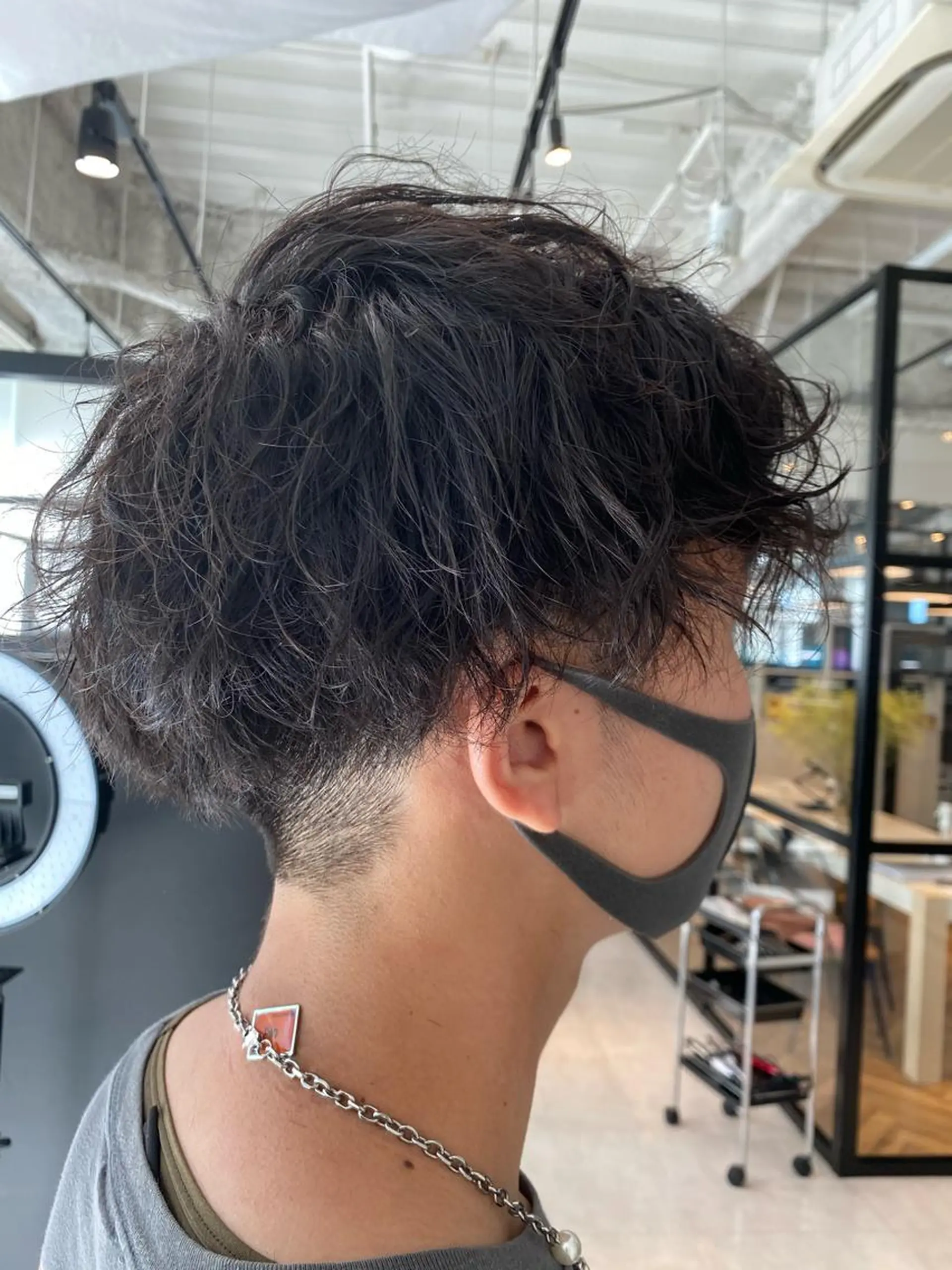 ショート パーマ メンズ メンズパーマ スパイラルパーマ カット パーマ salowin梅田茶屋町suite所属・ハイトーンヘア/ 島崎　タクミのヘアスタイル