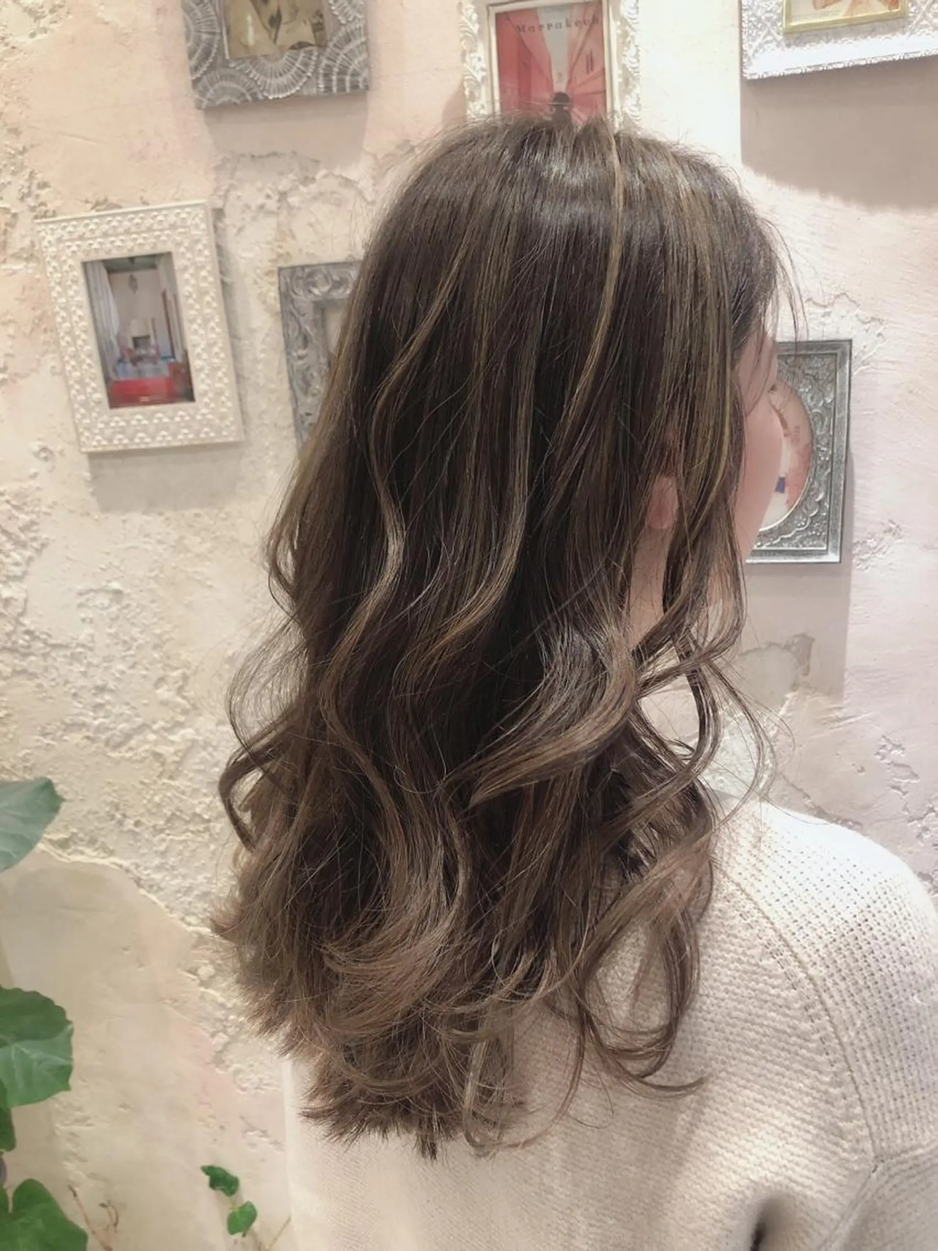 セミロング ハイライト 似合わせカット 小顔カット 縮毛矯正・髪質改善 ❣️三浦正也のヘアスタイル