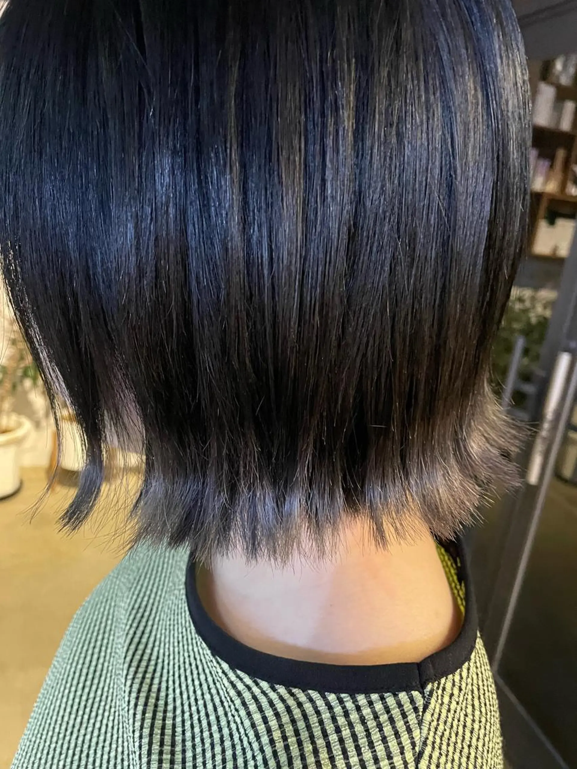 カラー 隅内 桃香のヘアスタイル