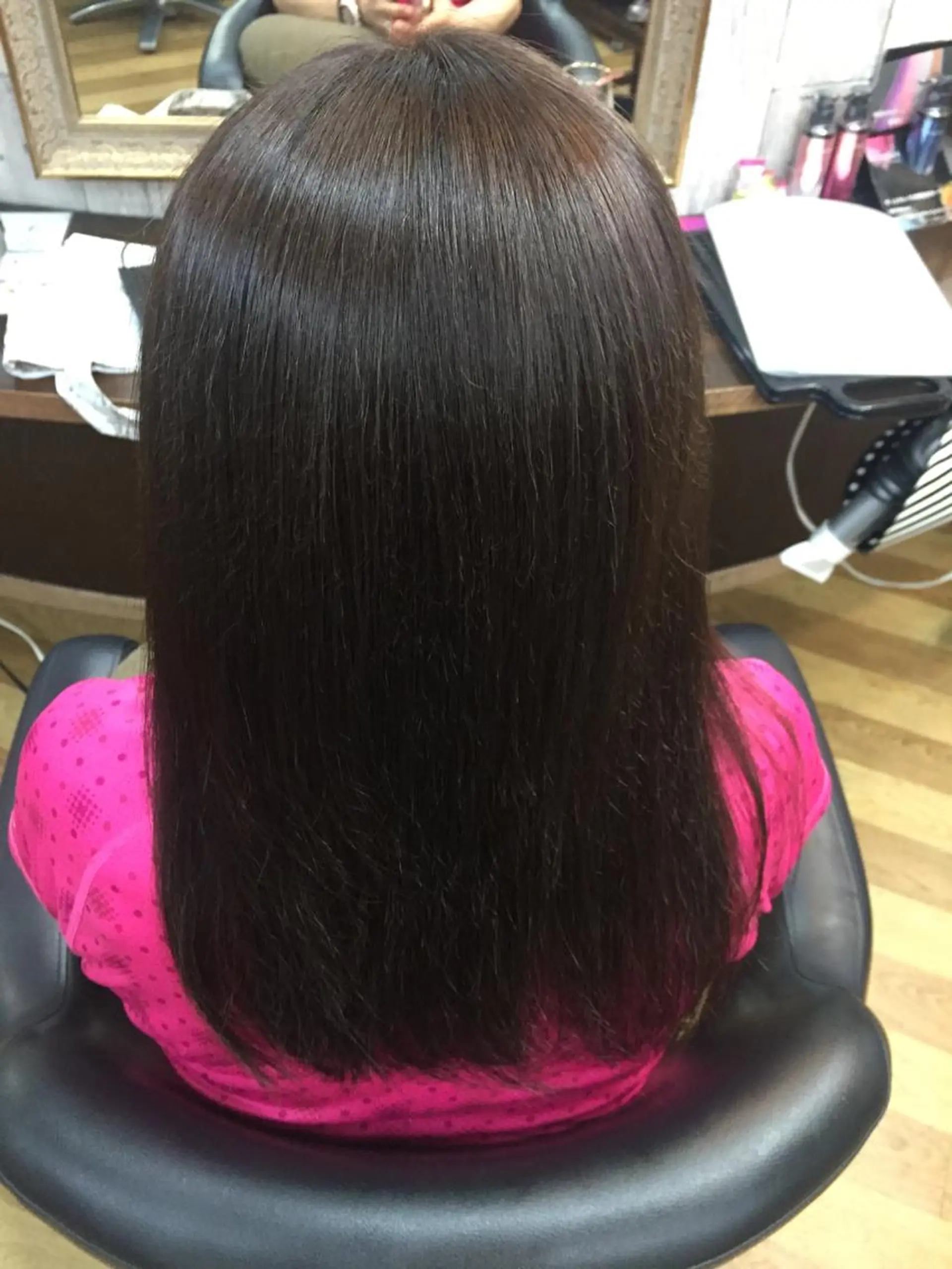 カラー イルミナカラー 中山 ルミ子のヘアスタイル