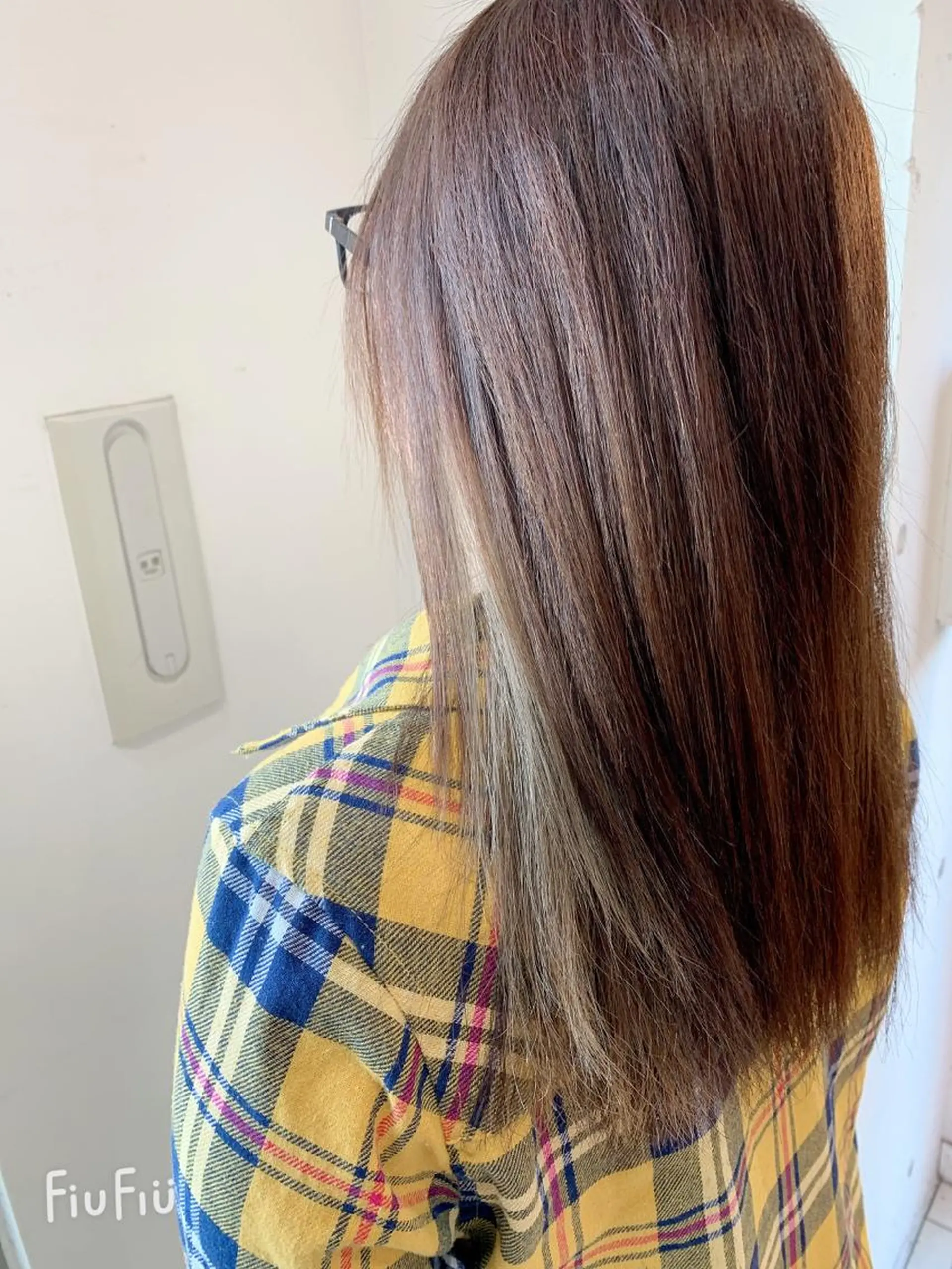 ミディアム カラー ハイライトカラー ハイライト 白髪ぼかしハイライト 柳川拓哉のヘアスタイル