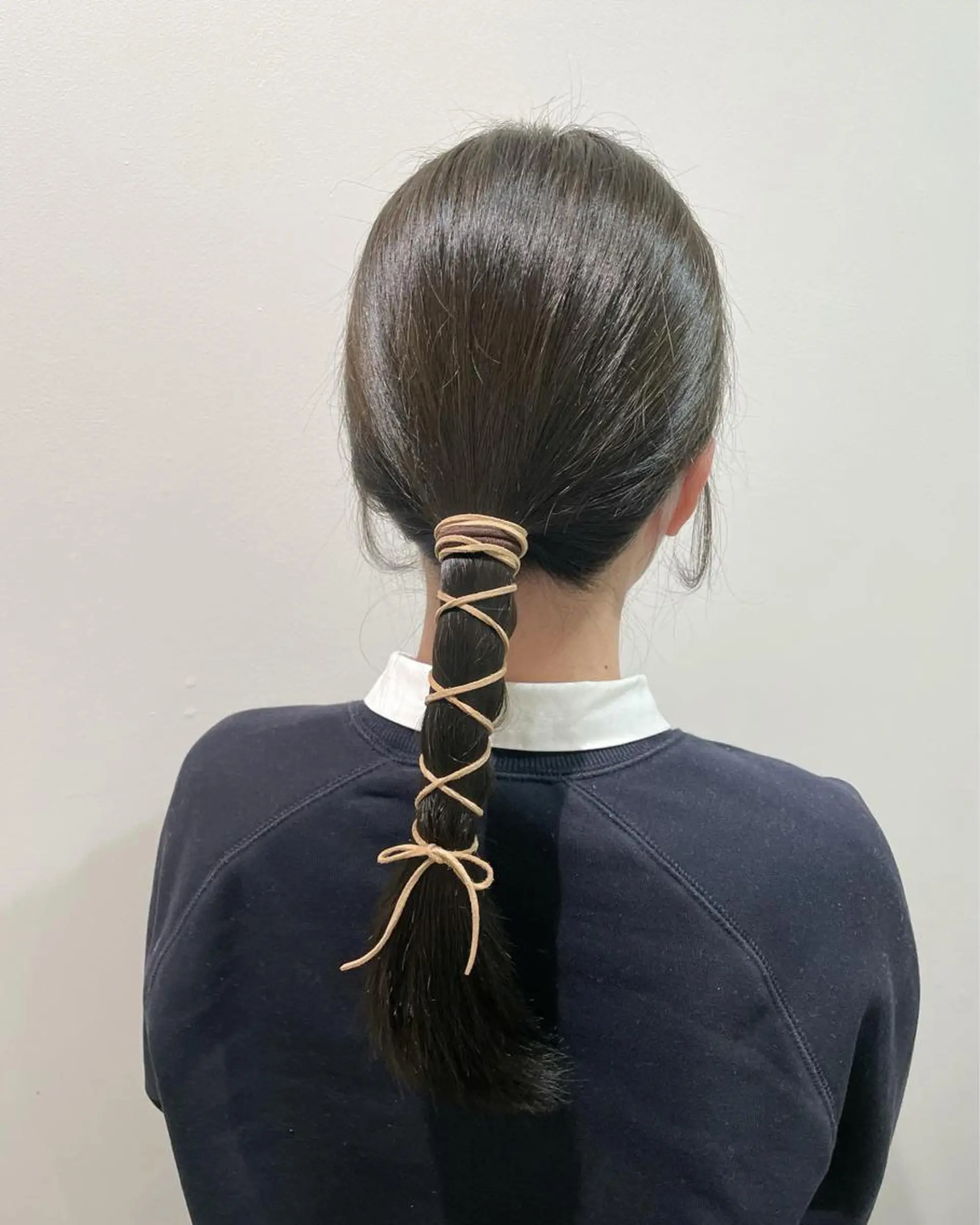 セミロング カラー ヘアアレンジ オリーブグレー Sana 🦢のヘアスタイル