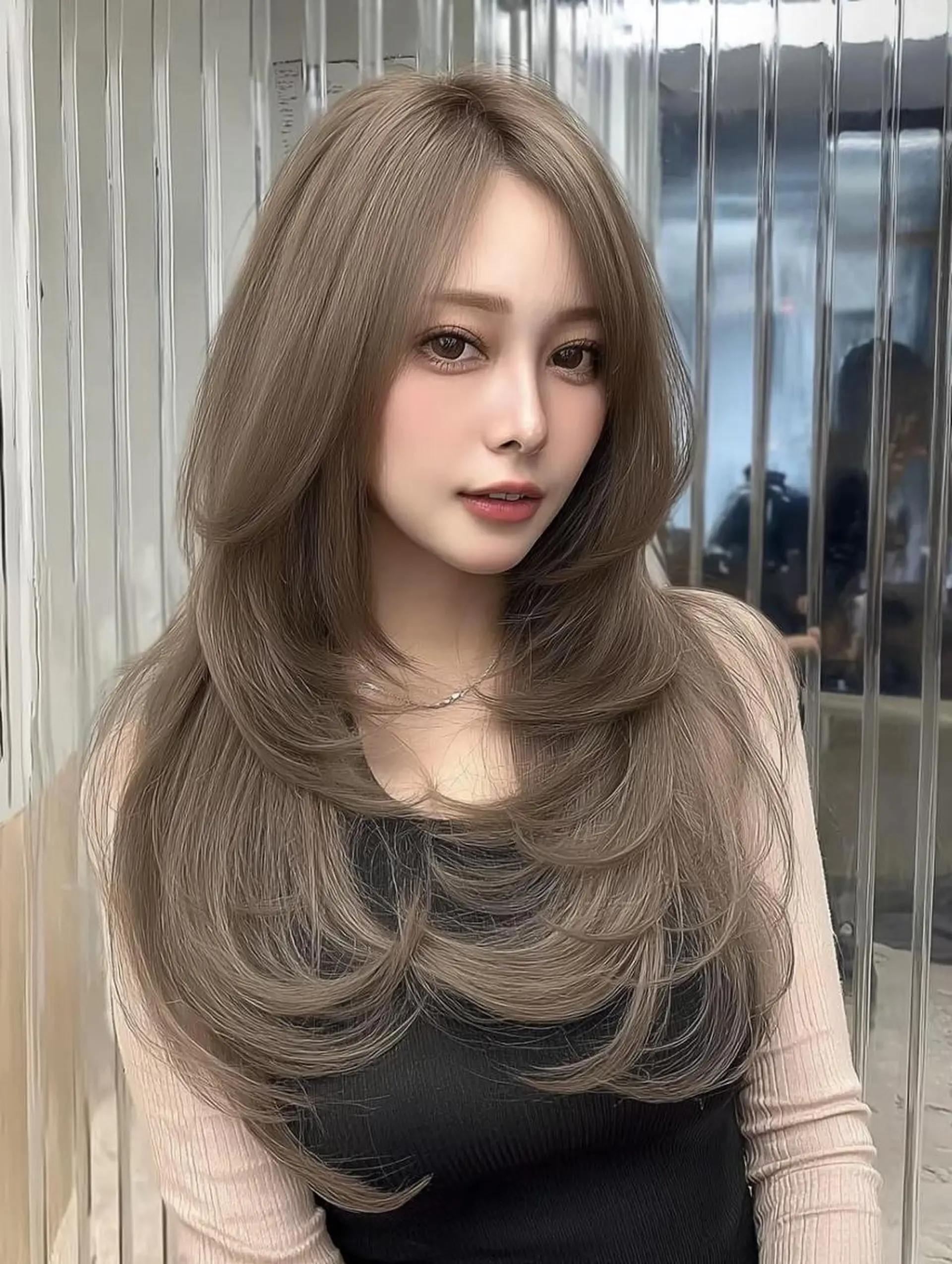 セミロング くびれヘア 顔周りカット 髪質改善 ヨシンモリ 韓国風ヘア カット ヘアカラー トリートメント sasa ササのヘアスタイル