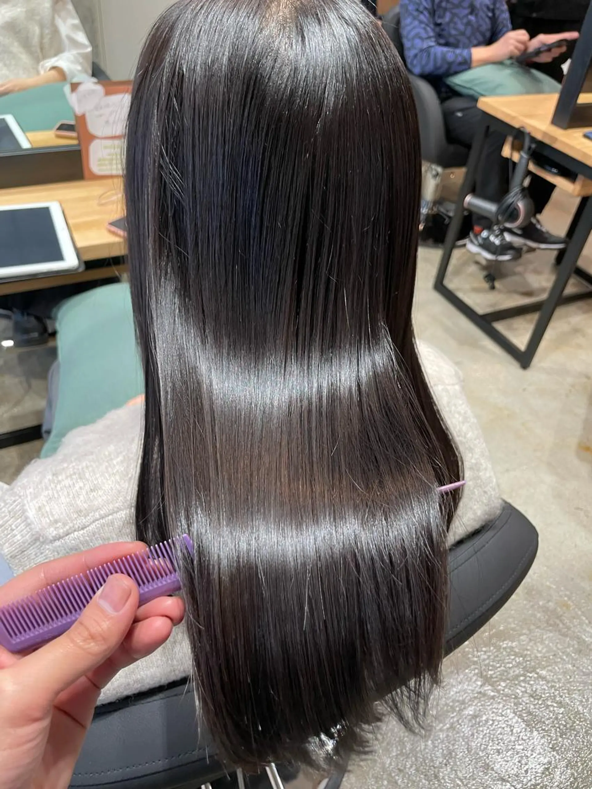 ミディアム トリートメント ✨髪質改善/ハイトー ン/艶髪高山のヘアスタイル