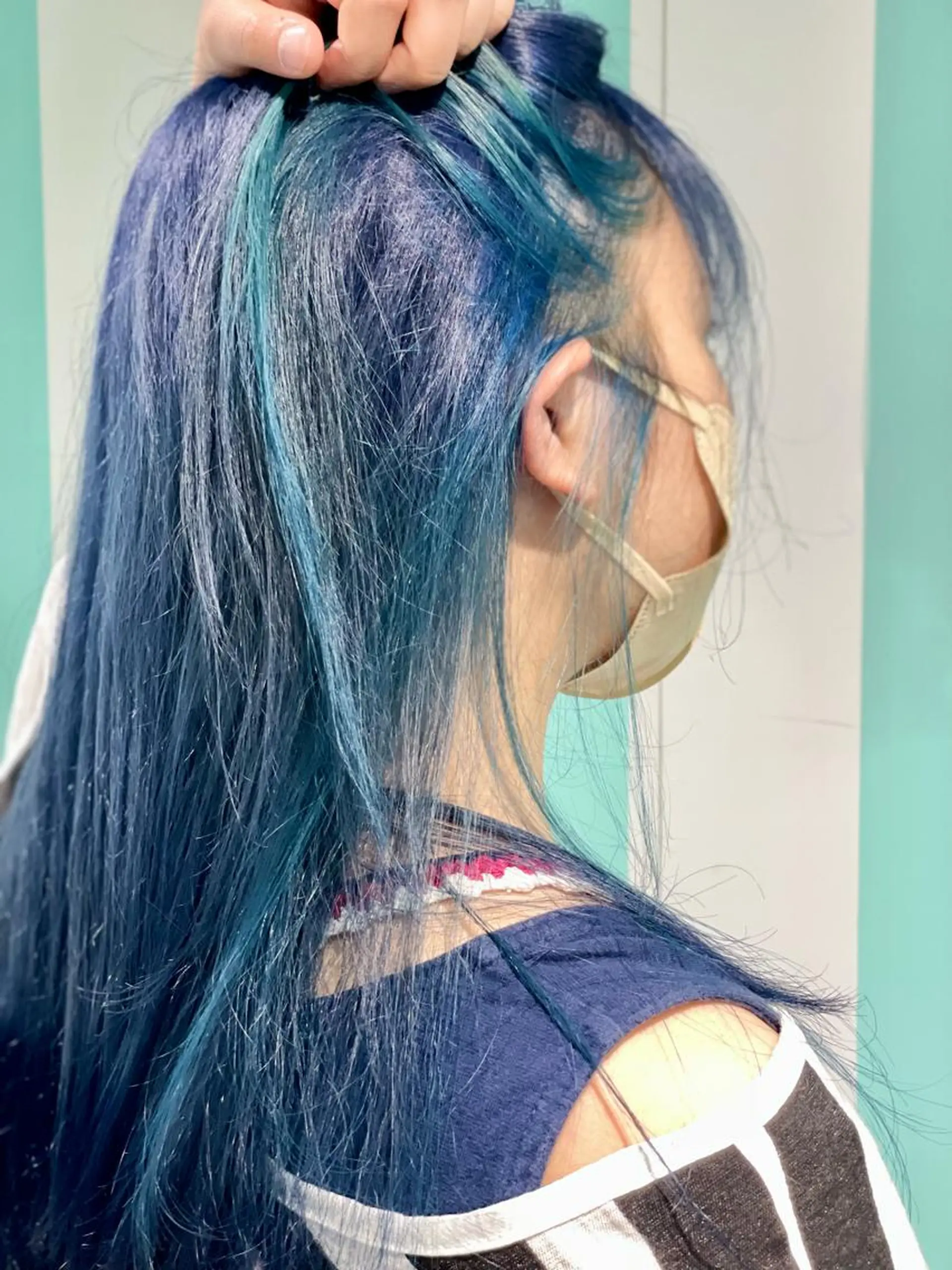 ロング ヘアカラー 原 千景のヘアスタイル