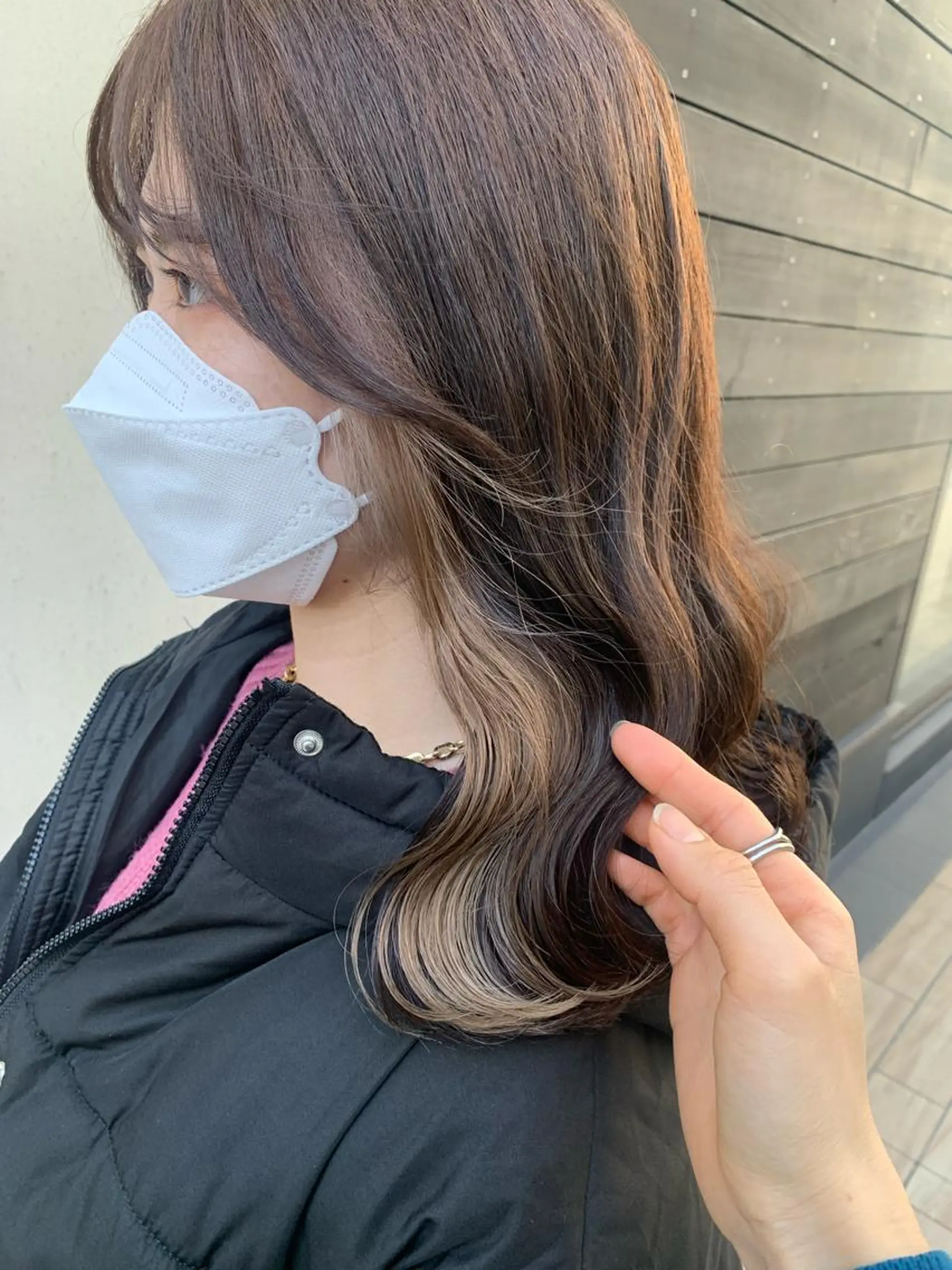 ミディアム カラー ヘアアレンジ ブリーチ ヘアカラー トリートメント yuka .のヘアスタイル