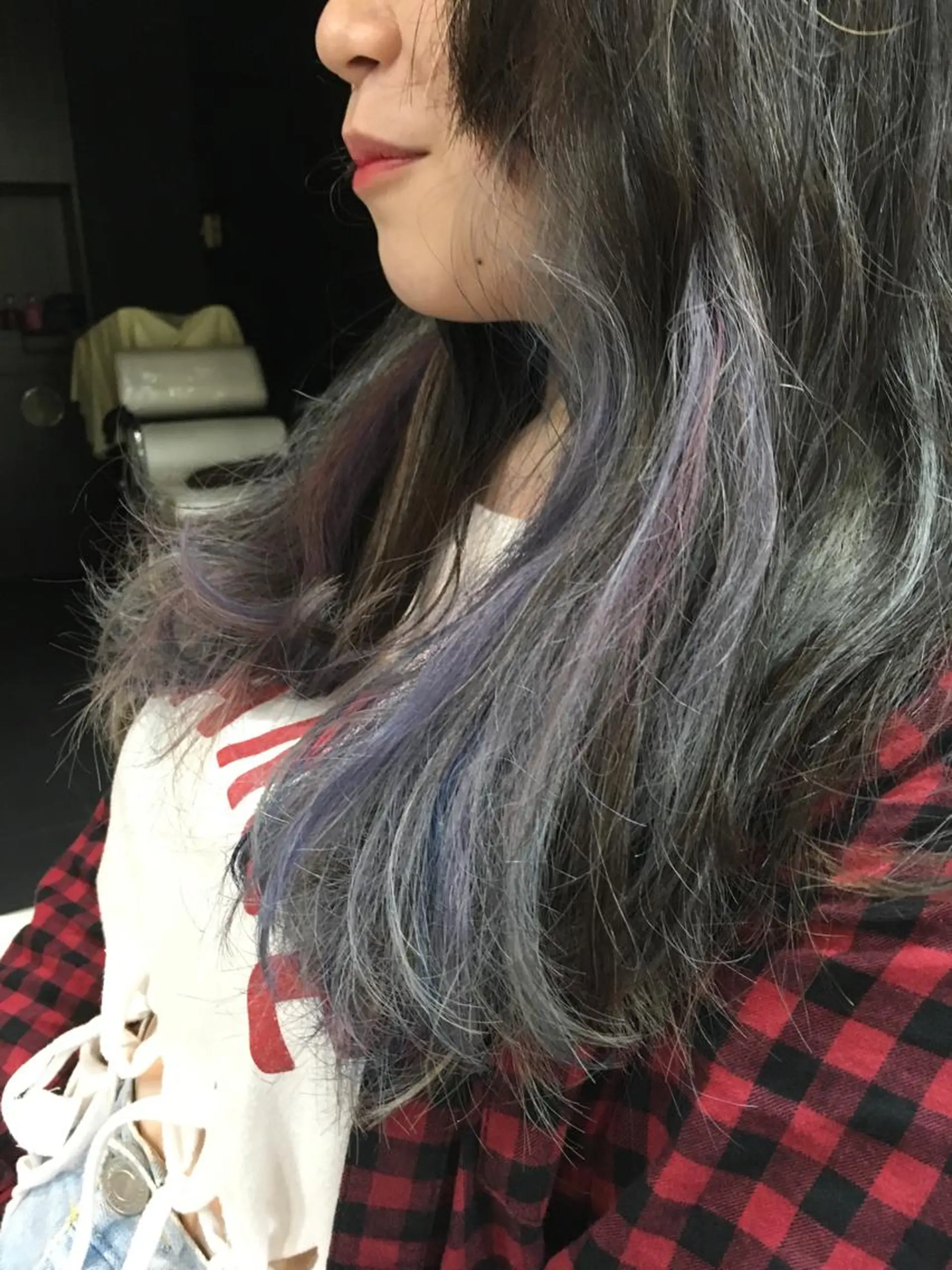 セミロング カラー ブリーチ ユニコーンカラー 縮毛矯正 トリートメント 白髪ぼかしハイライト 柳川拓哉のヘアスタイル