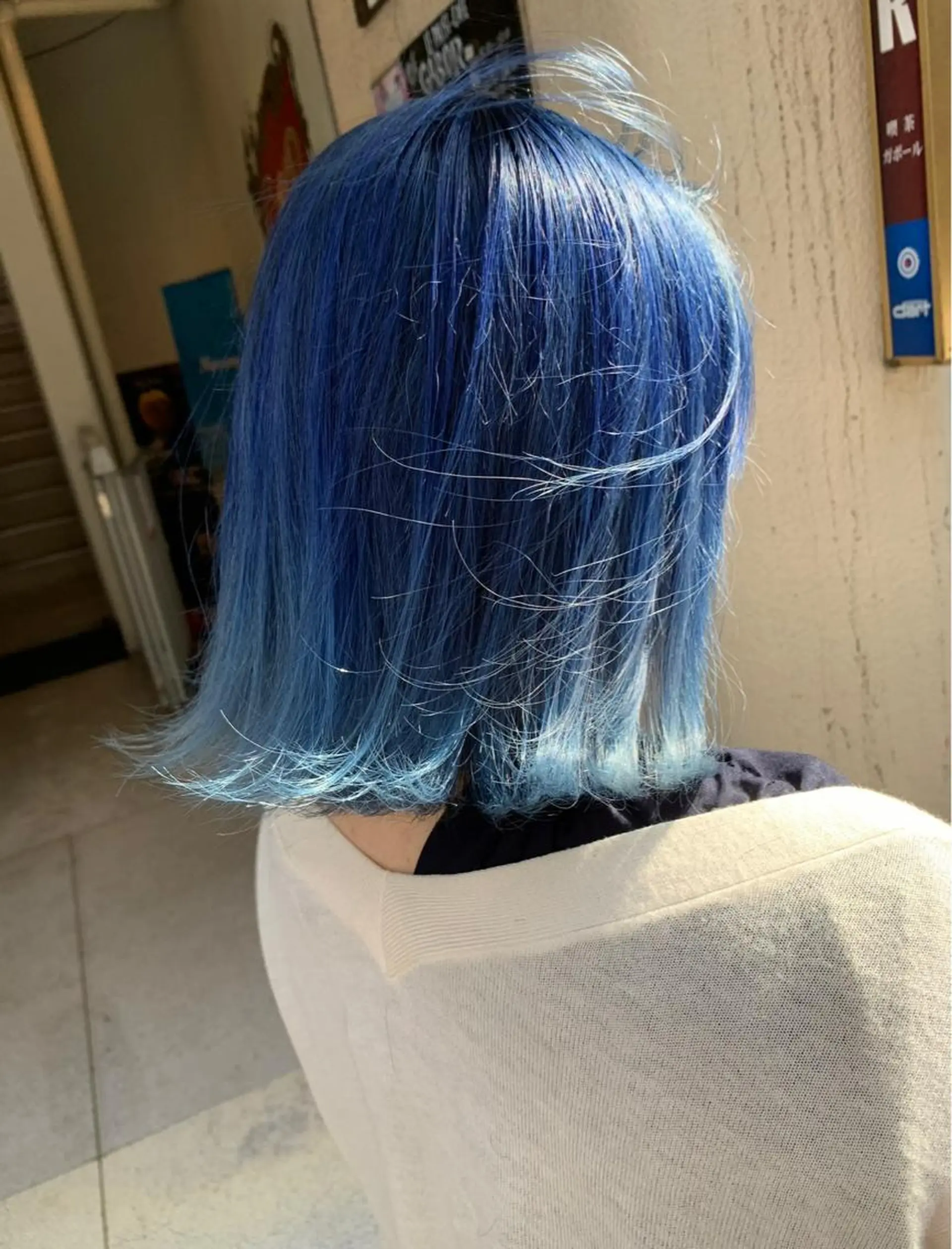 セミロング ハイライト レイヤーカット ヘアカラー Selene hair OSAKAのヘアスタイル