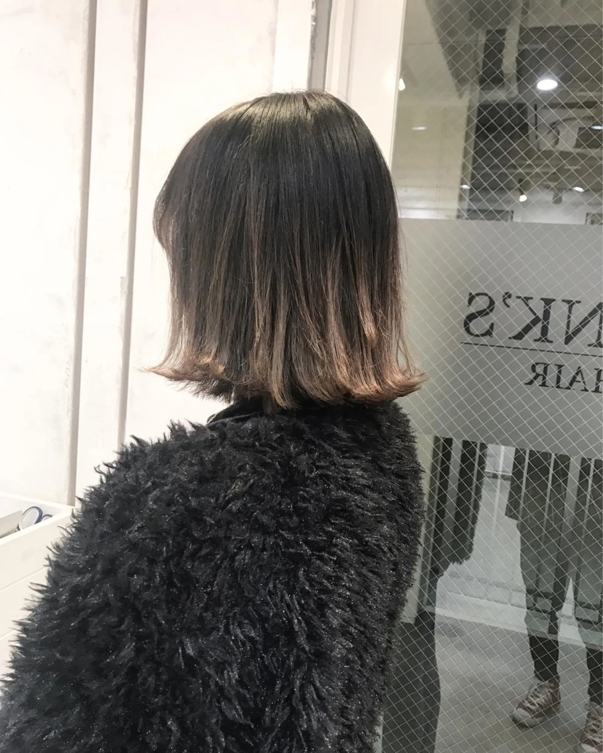 ショート カラー ヘアアレンジ ヘアカラー トリートメント 縮毛矯正 髪質改善寺坂雄飛💐のヘアスタイル
