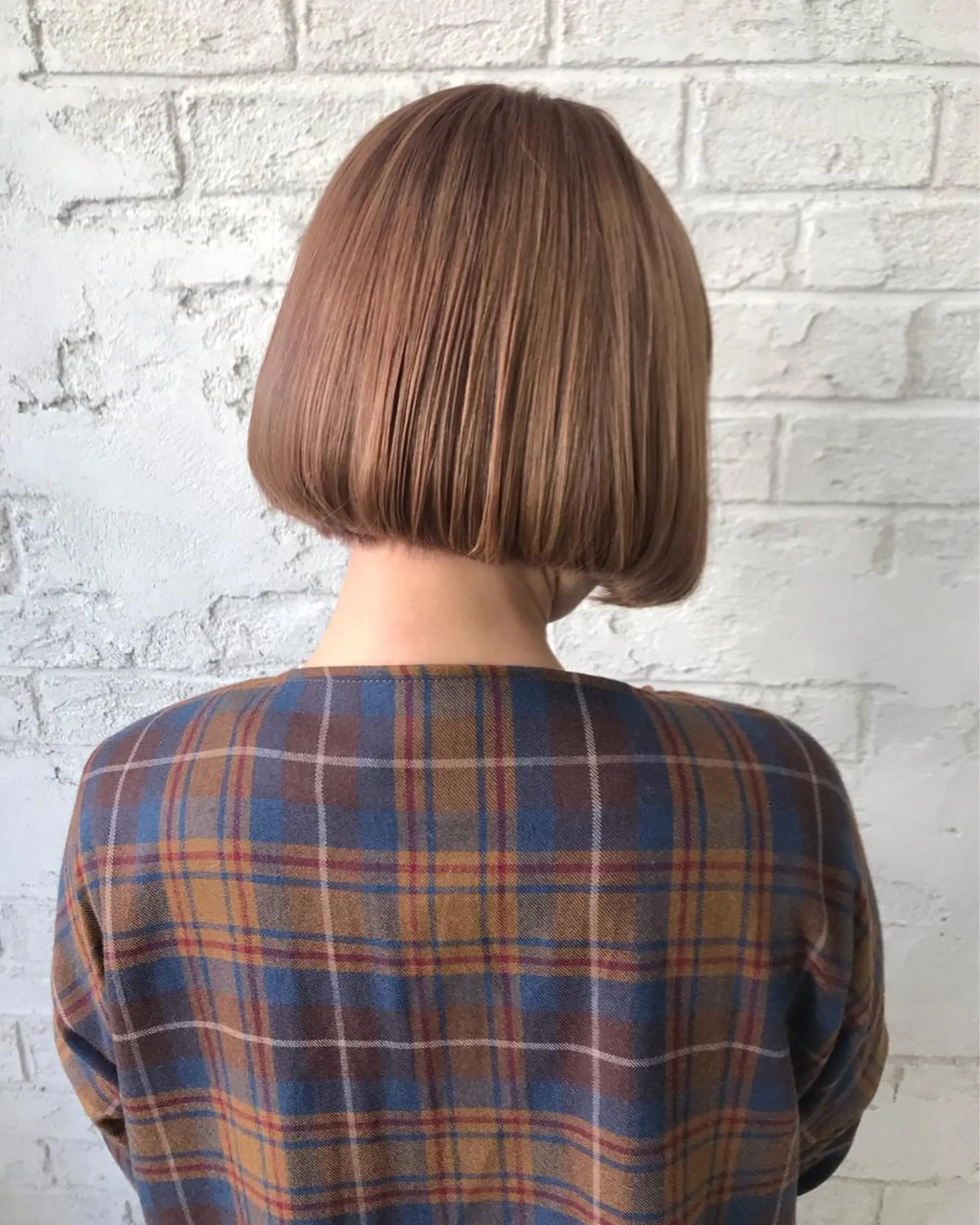 ミディアム カラー オリーブ/アッシュ やわらか透明感カラーのヘアスタイル